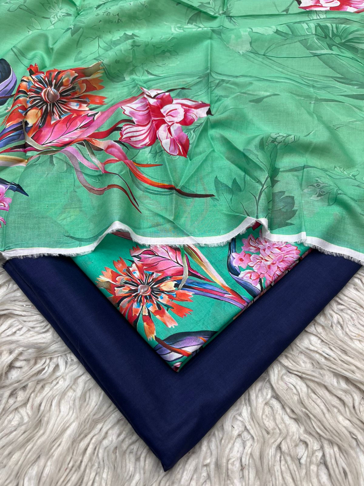 90x88 Lawn 3Pc Printed Suit Vol-0020