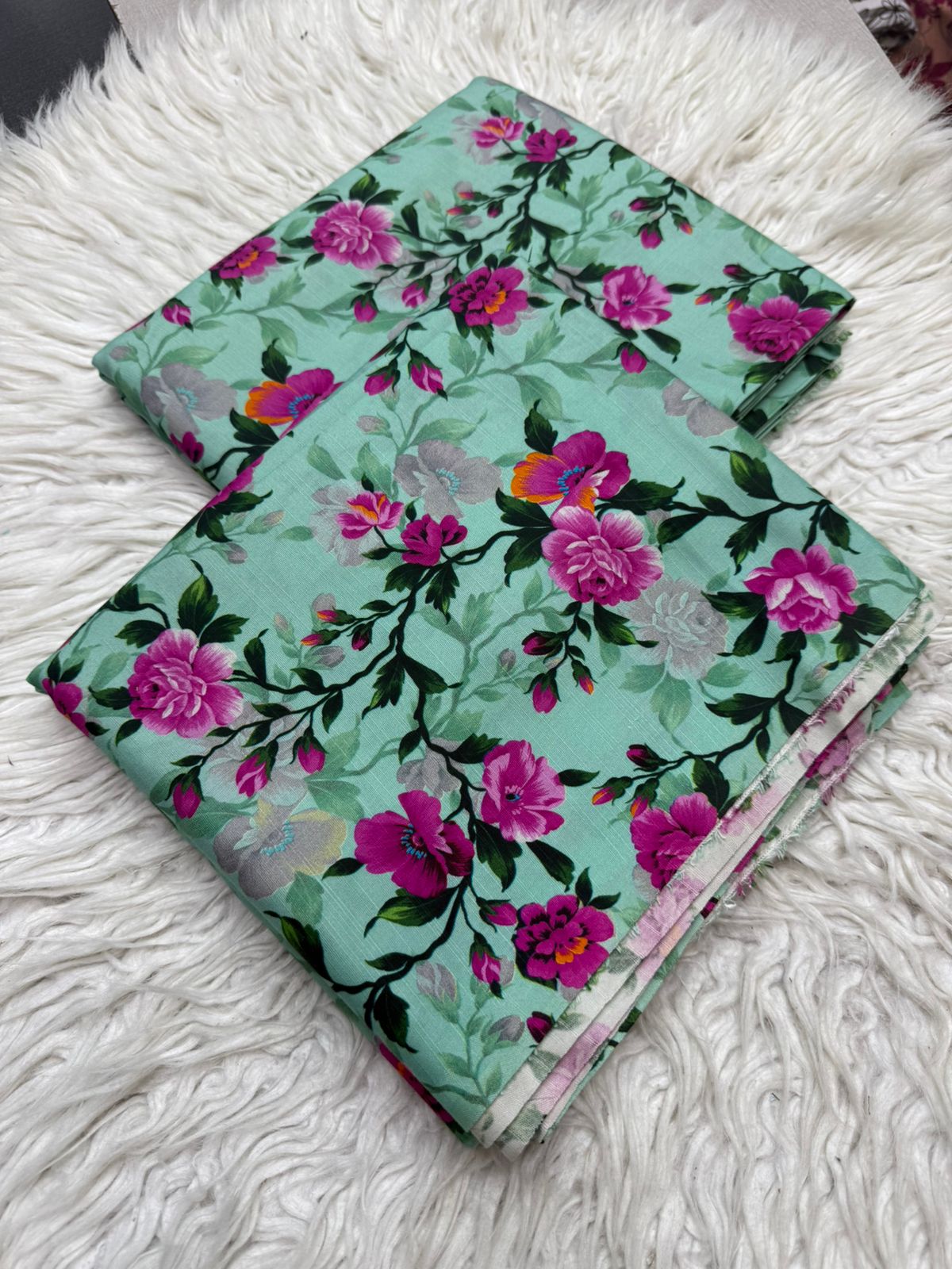 2Pc Kamal Slub Allover Unstitched Suit - #43730