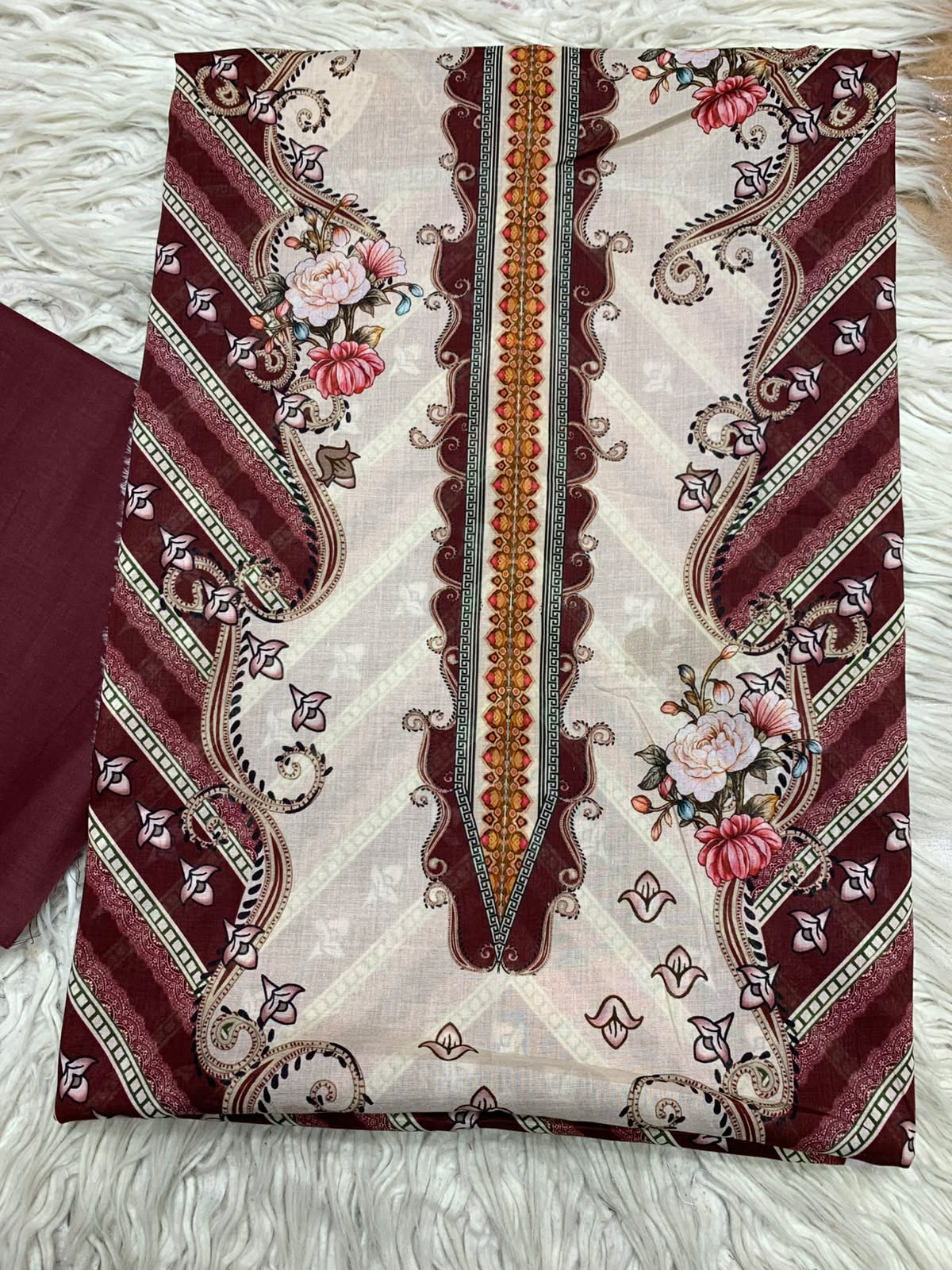 2Pc Printed Lawn Unstitched Suit 68
