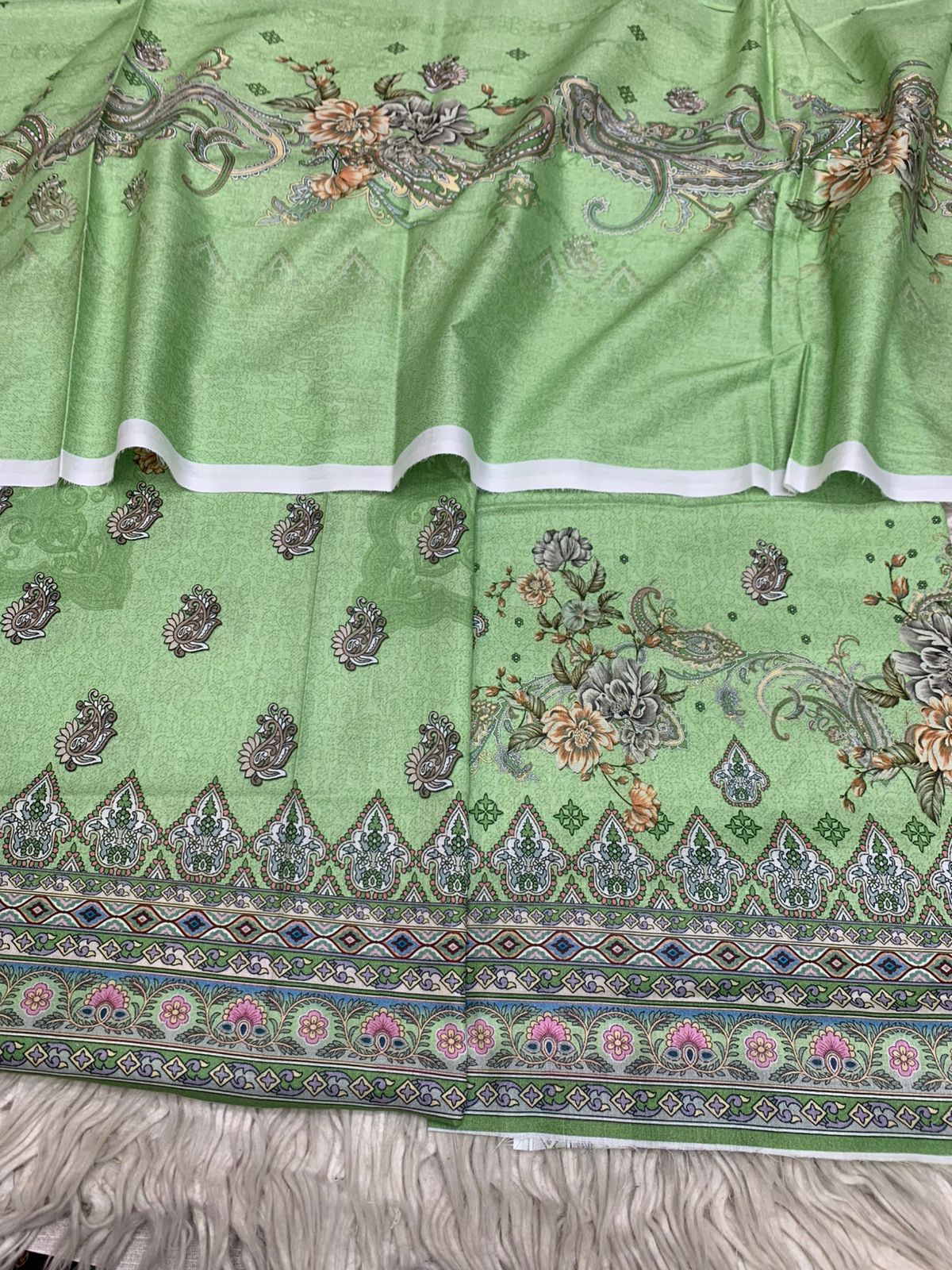 2Pc Lawn Kameez & Dupatta Vol-3199