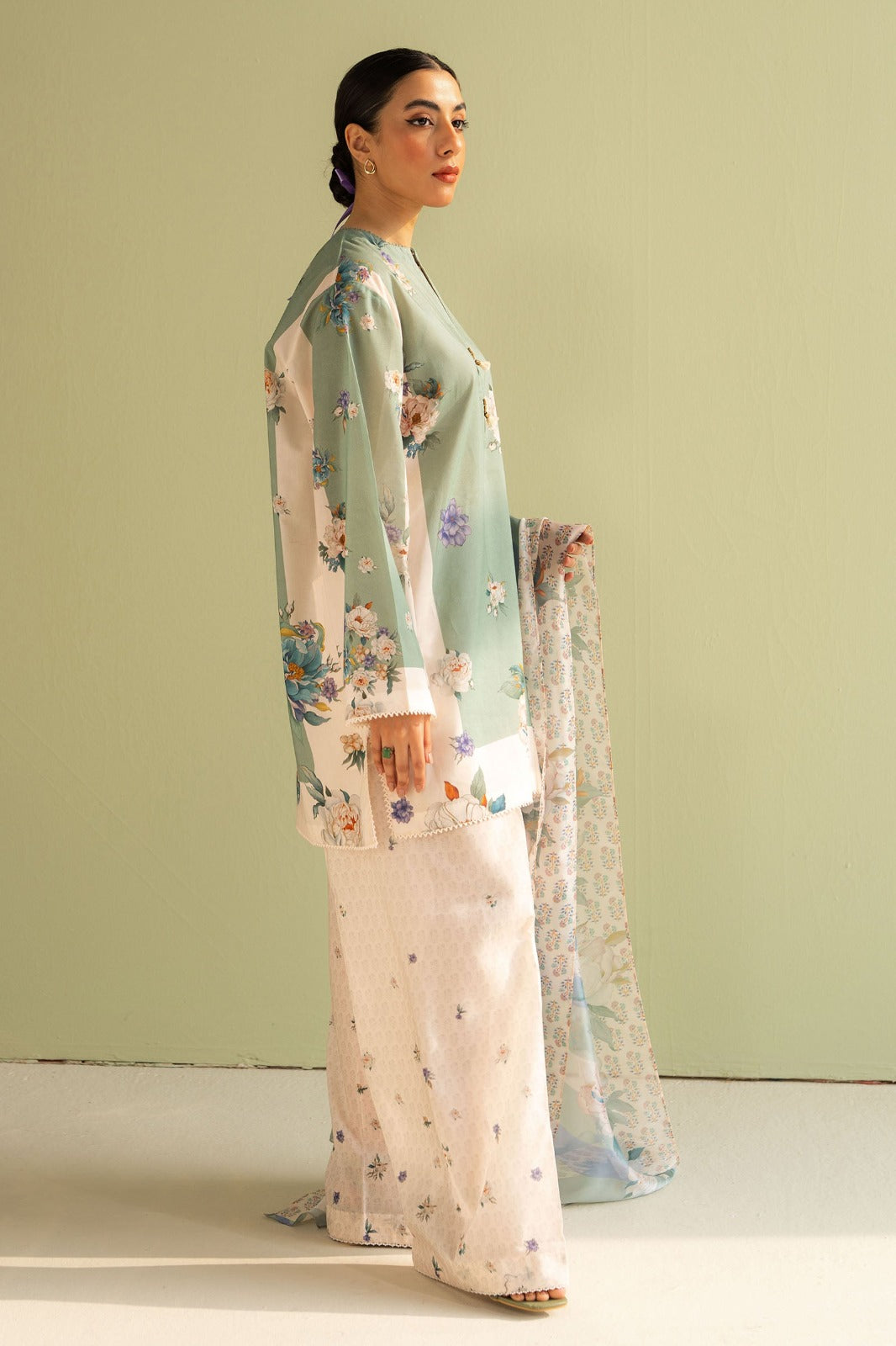3Pc Supima Lawn Unstitched Suit 1432