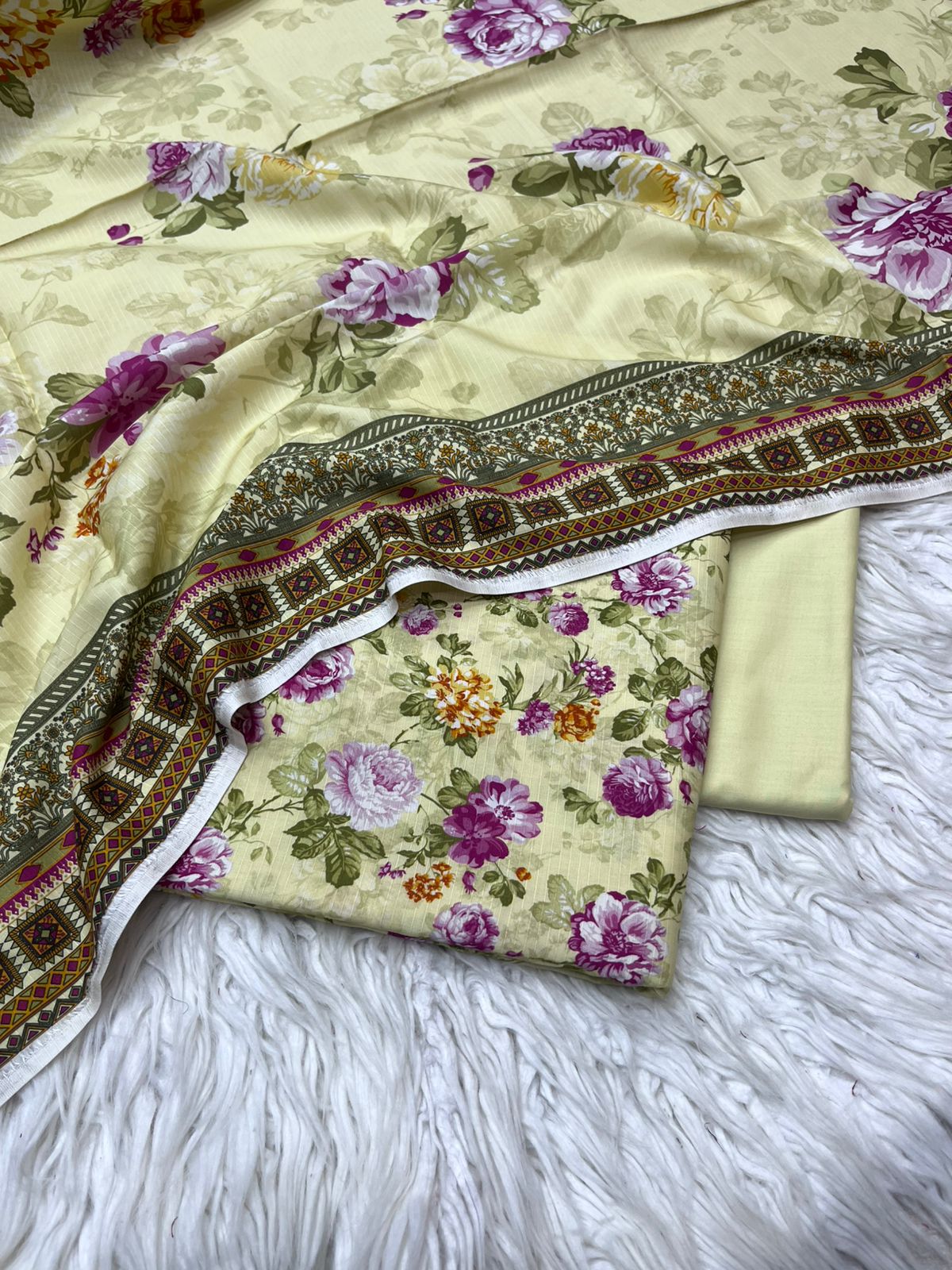 2Pc BanaDoria Kameez & Duppata Suit VOL - 0069