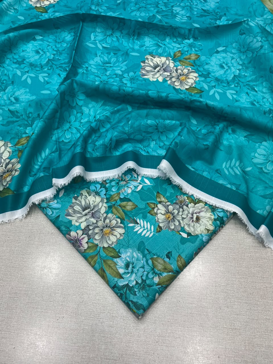2Pc Slub Khaddar Kameez & Dupatta Suit 24