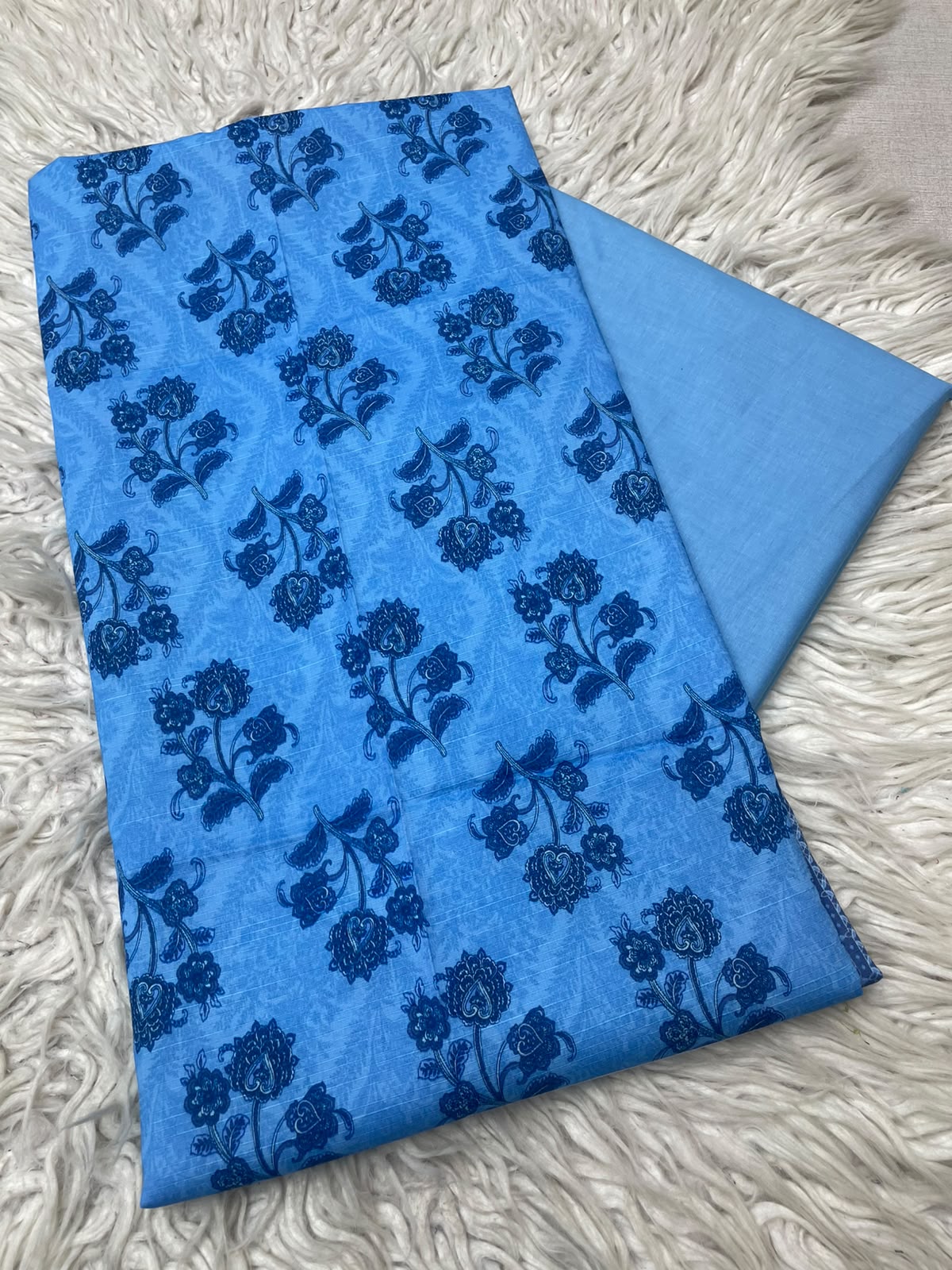 2Pc Printed Lawn Unstitched Suit 1250