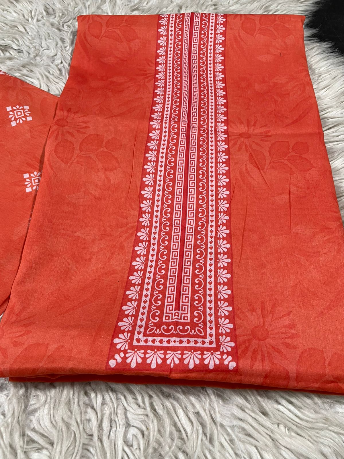 2Pc Stylo Lawn Printed Suit 482