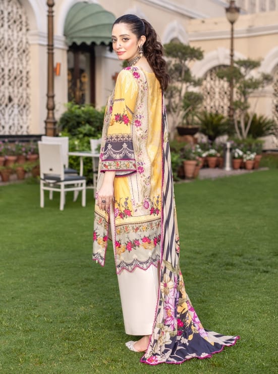 Noura - Printed - Lawn - 3pc - D110