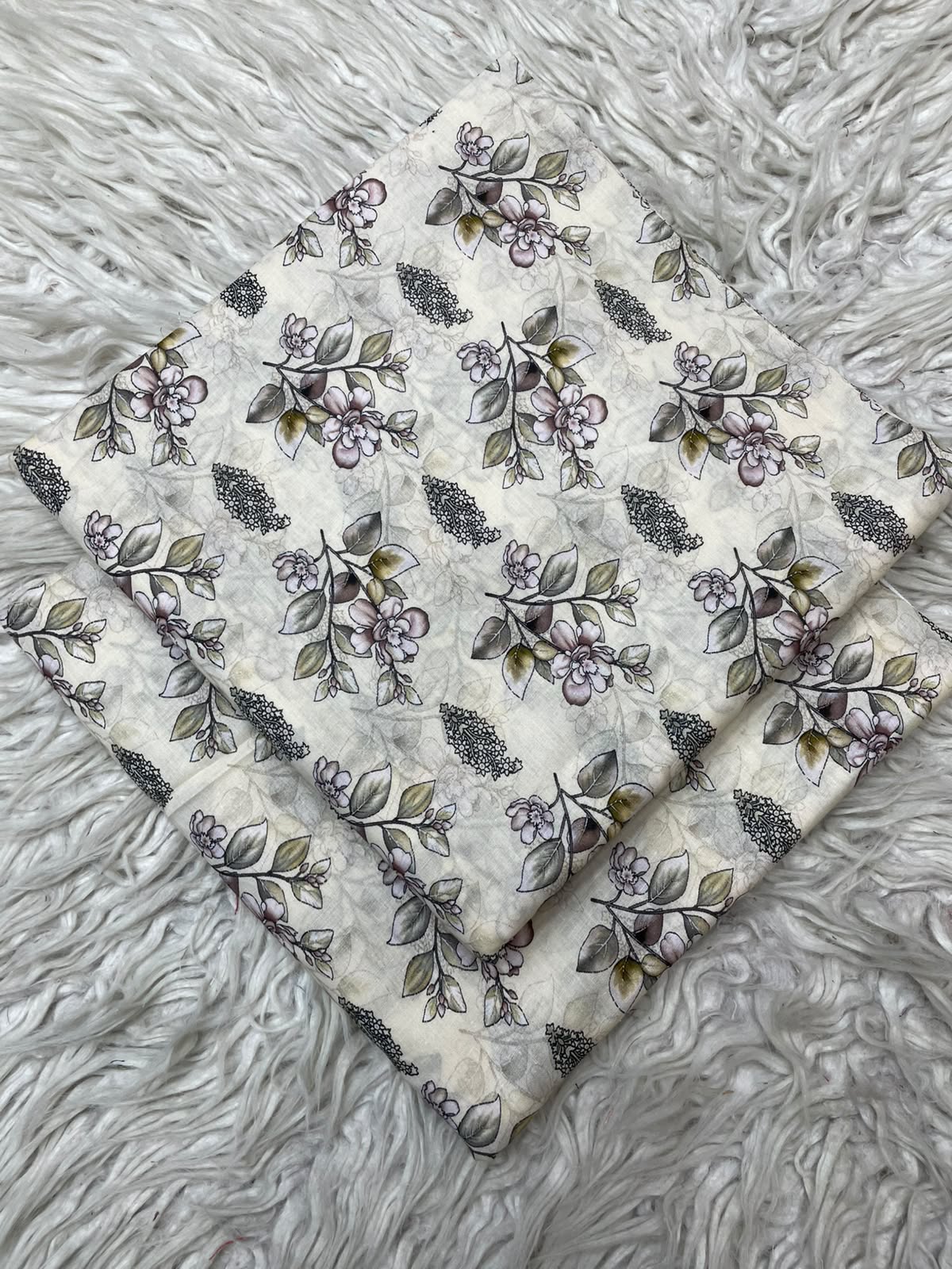 2Pc Same Printed Lawn Suit 495