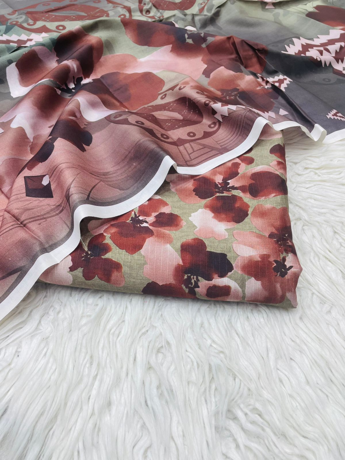 3Pc BanaDora Viscose Allover Suit - 391