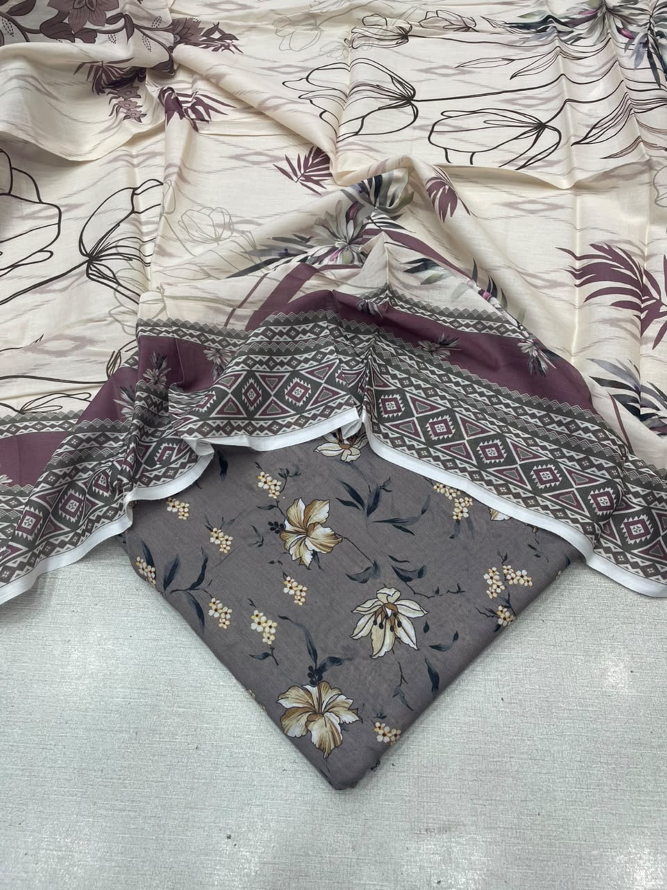 3Pc Same Digital Printed Lawn Suit 5235