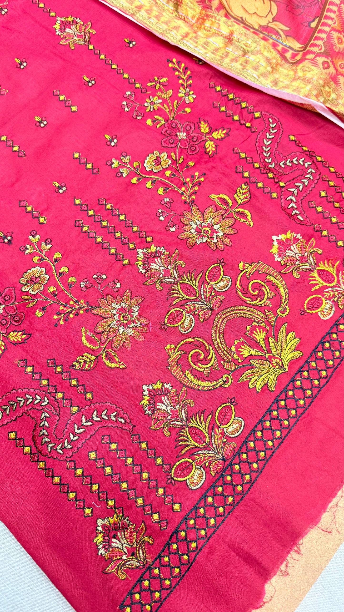 3Piece Unstitched Embroidered Ricamo