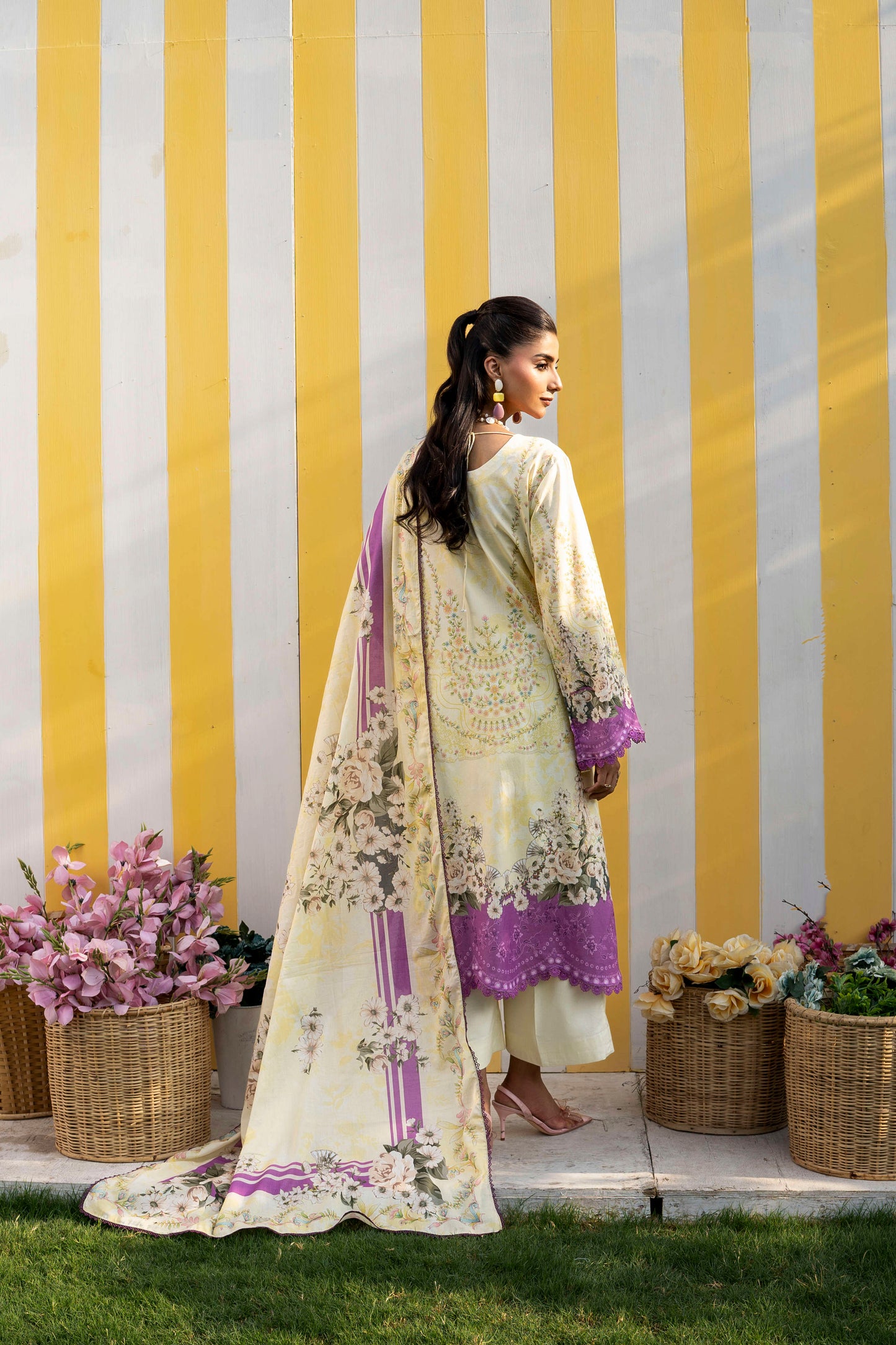 Firdous - Printed - Lawn - 3pc - D915