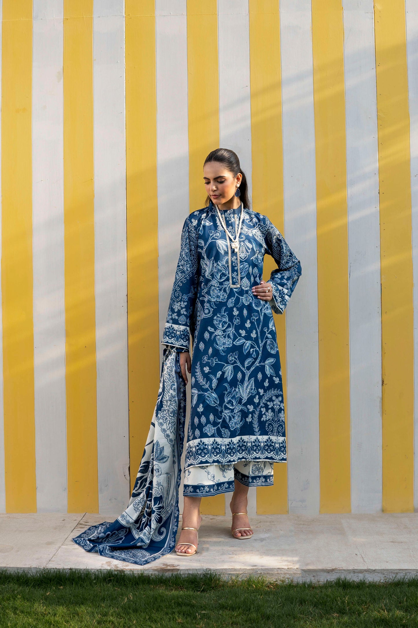 Firdous Kameez & Trouser - D #929