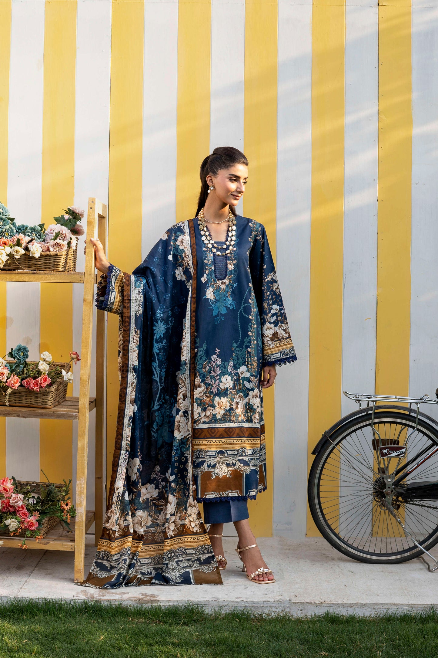 Firdous - Printed - Lawn - 3pc - D911