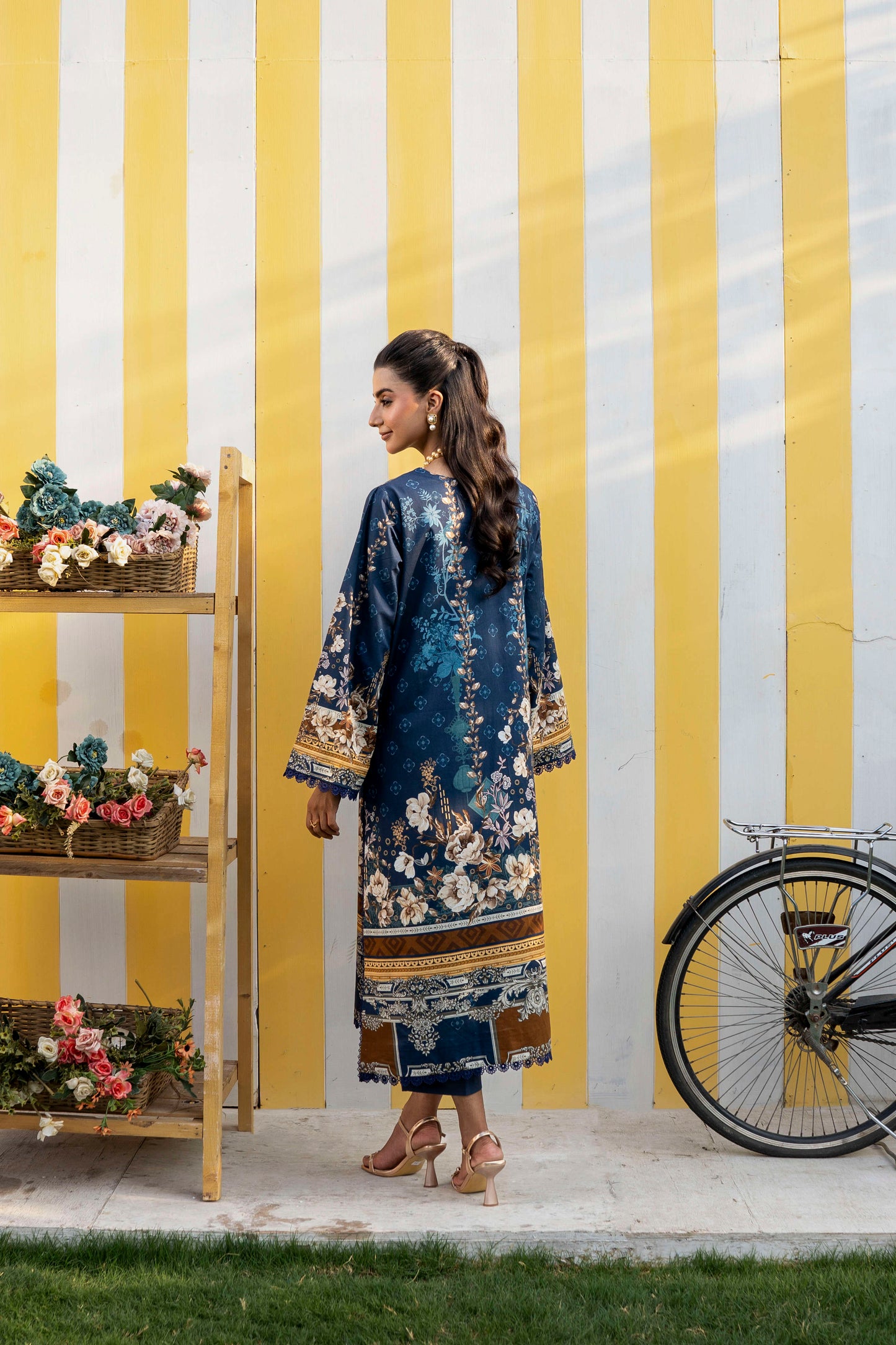 Firdous - Printed - Lawn - 3pc - D911