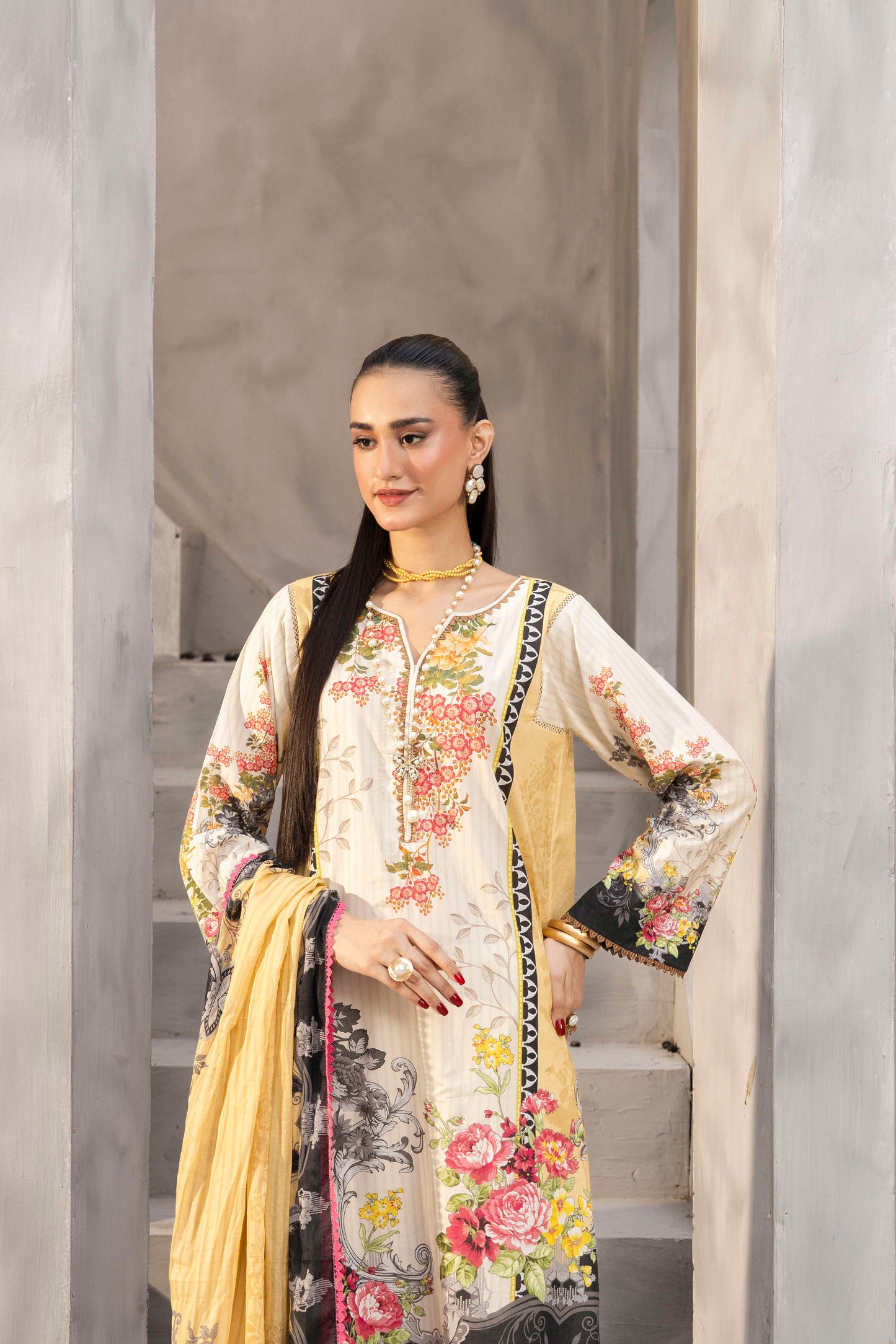 Firdous Kameez & Trouser - D175