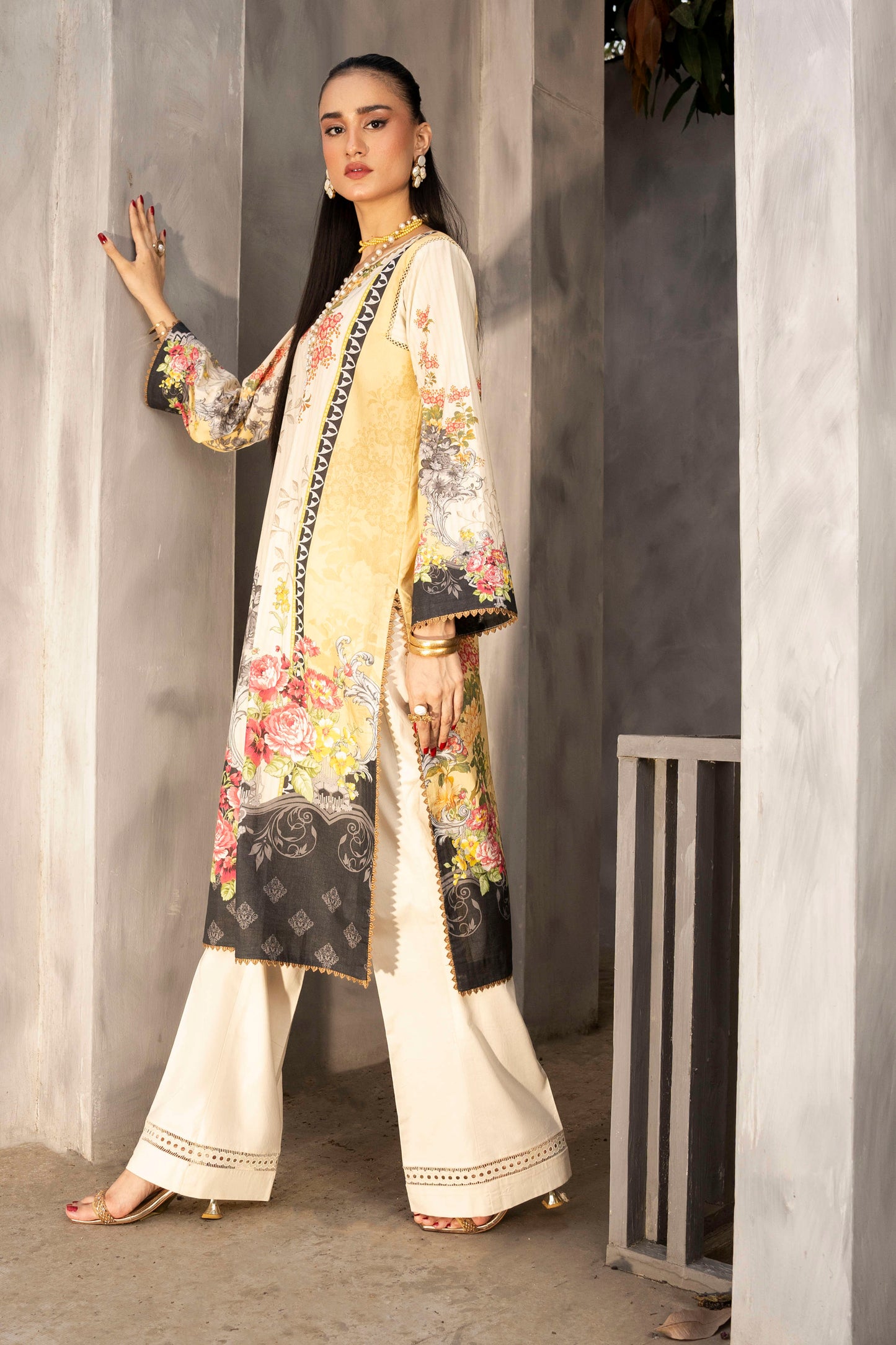 Firdous Kameez & Trouser - D175