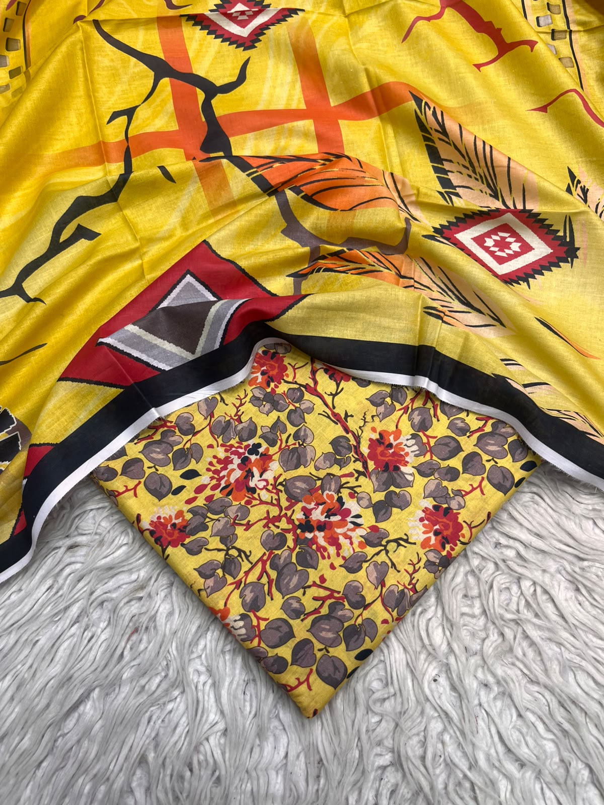 3Pc Same Digital Printed Lawn Suit 15
