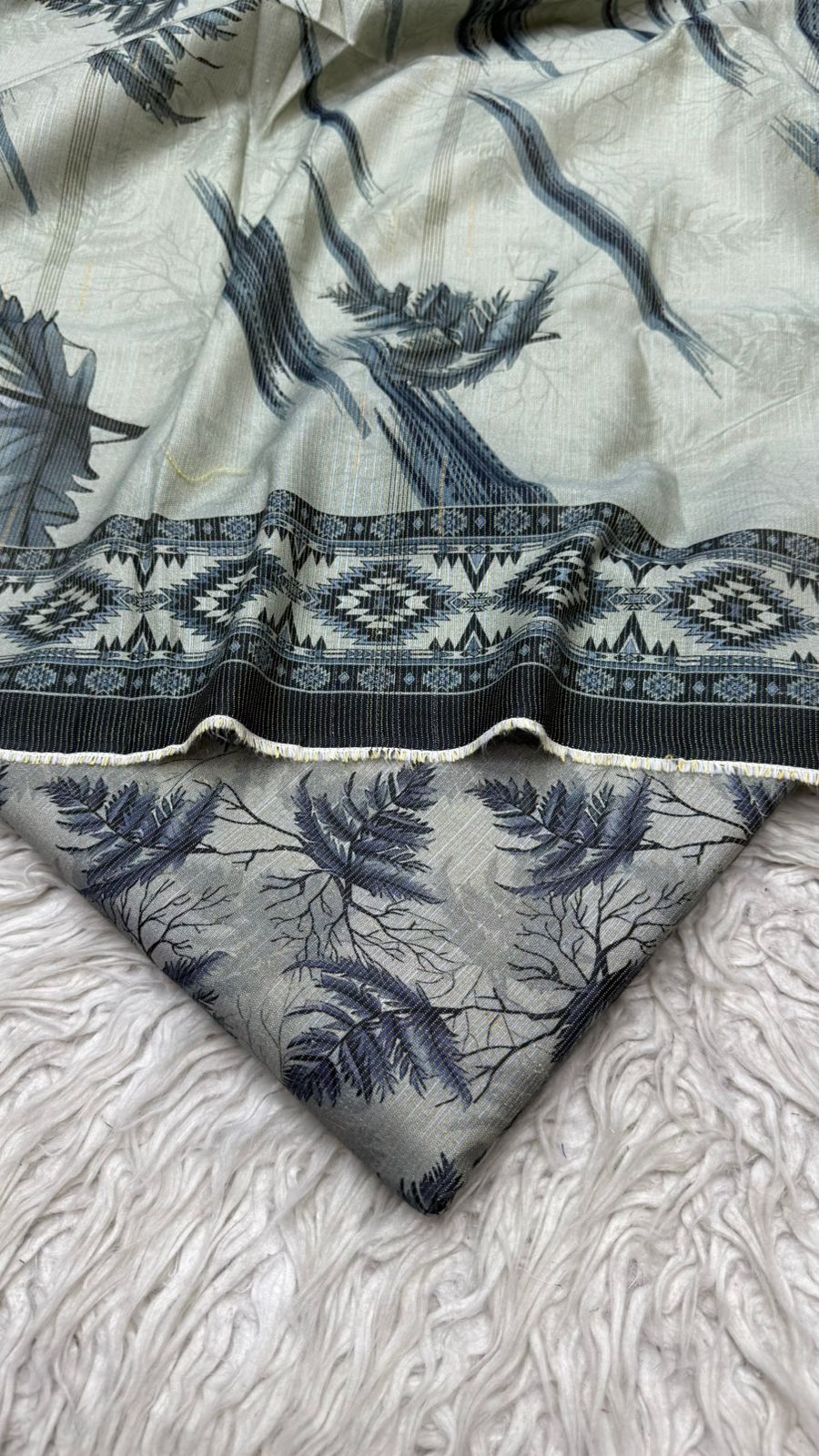 3Pc Chamki Khaddar Unstitched Suit Vol-0132