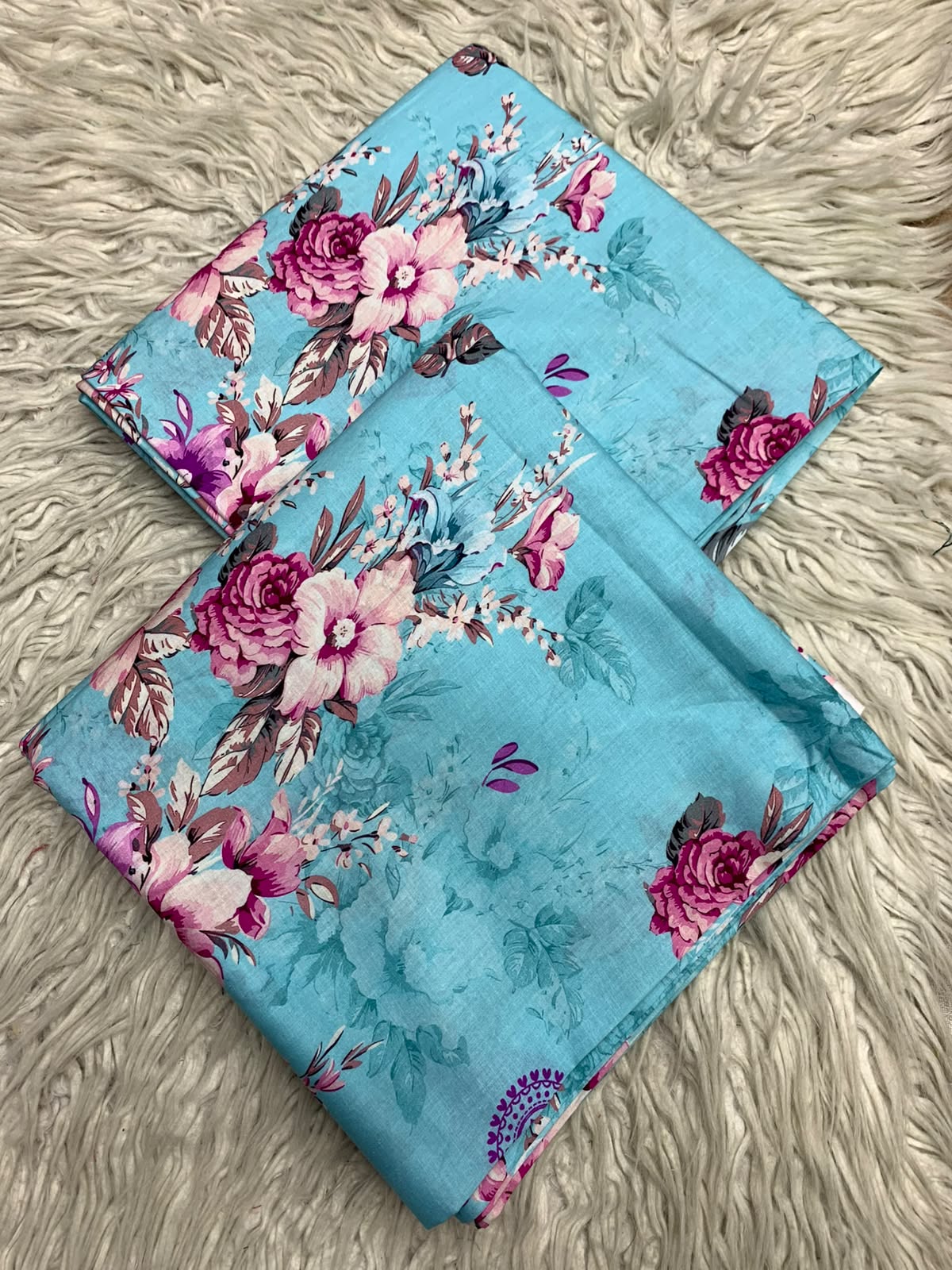 2Pc Same Printed Lawn 572