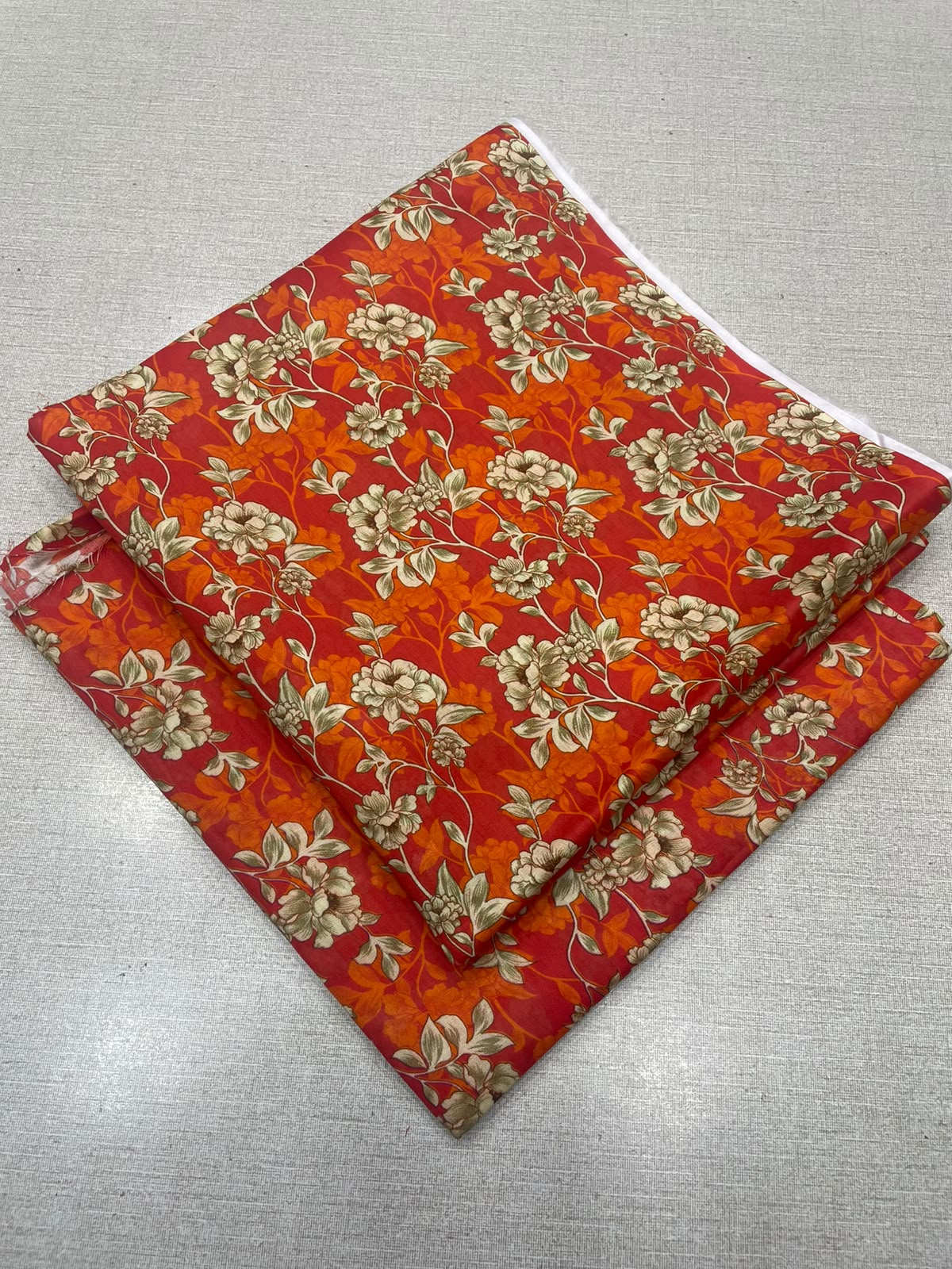 2Pc Gul Ahmad Lawn Allover Unstitched Suit 0226