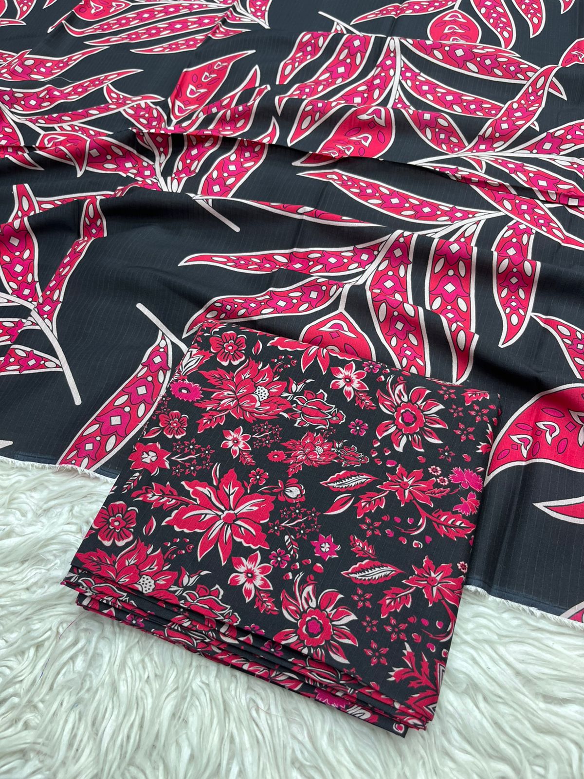 3Pc BanaDora Linen Allover Suit - 404