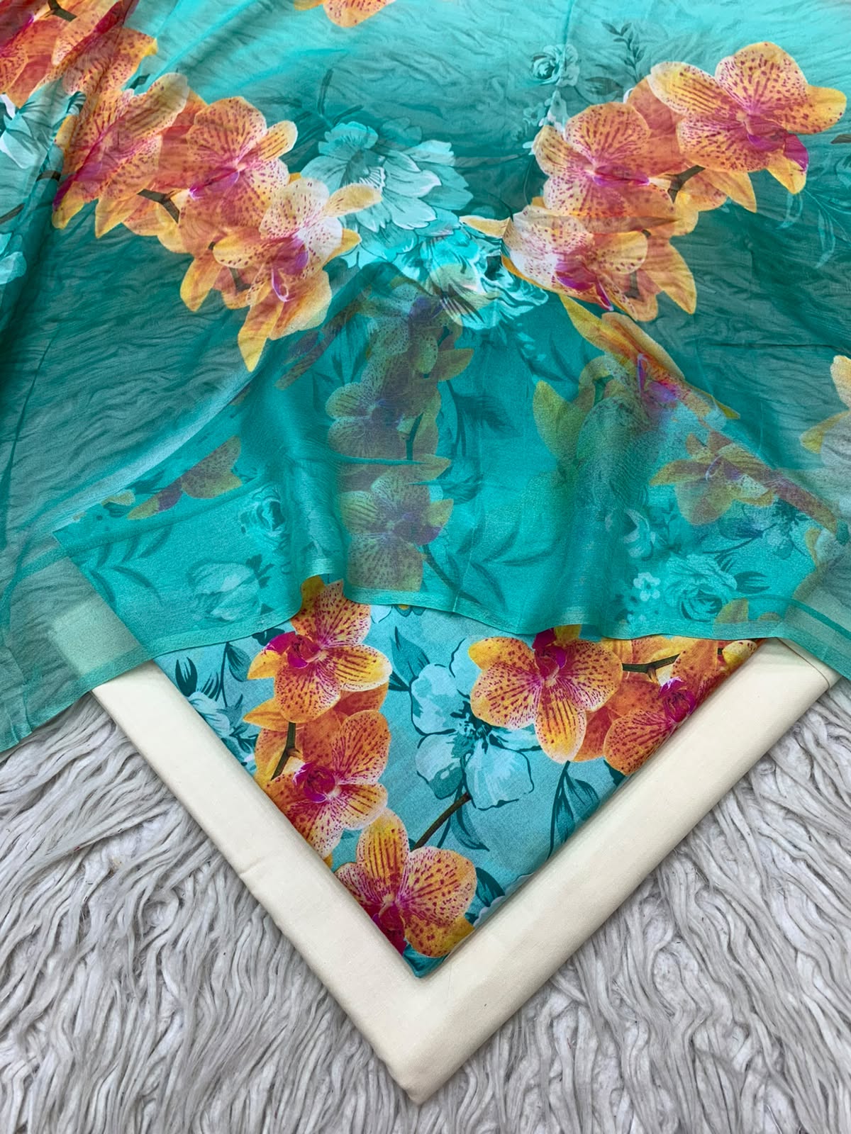 90x88 3Pc Premium Lawn Suit Vol-0020