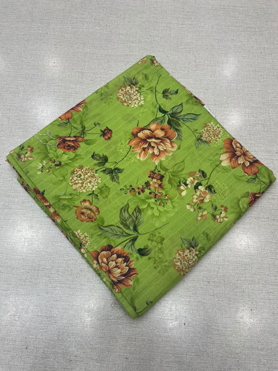 2Pc Same Printed Lawn Unstitched Suit 37886