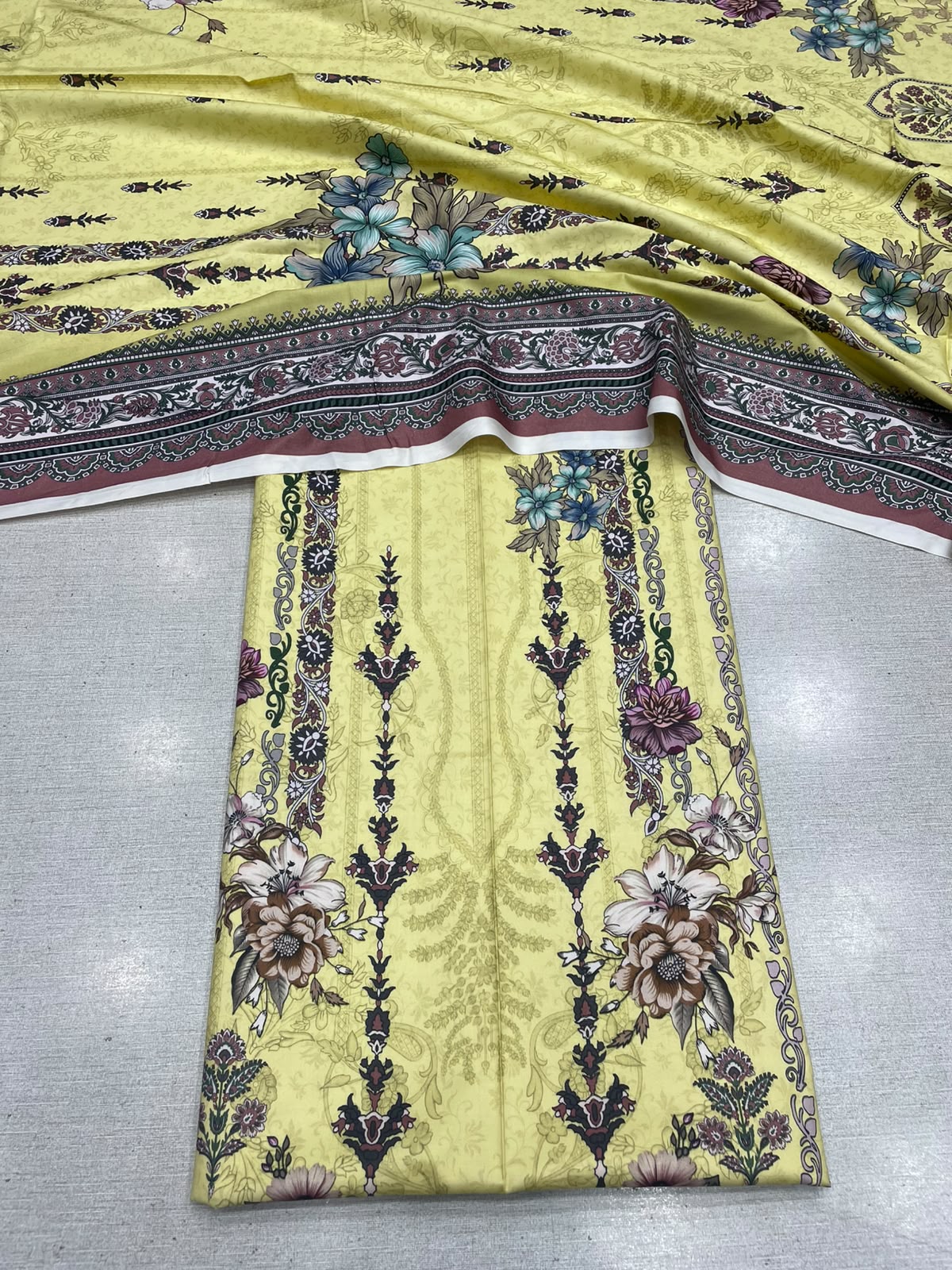 2Pc Staple Kameez & Dupatta Unstitched 63