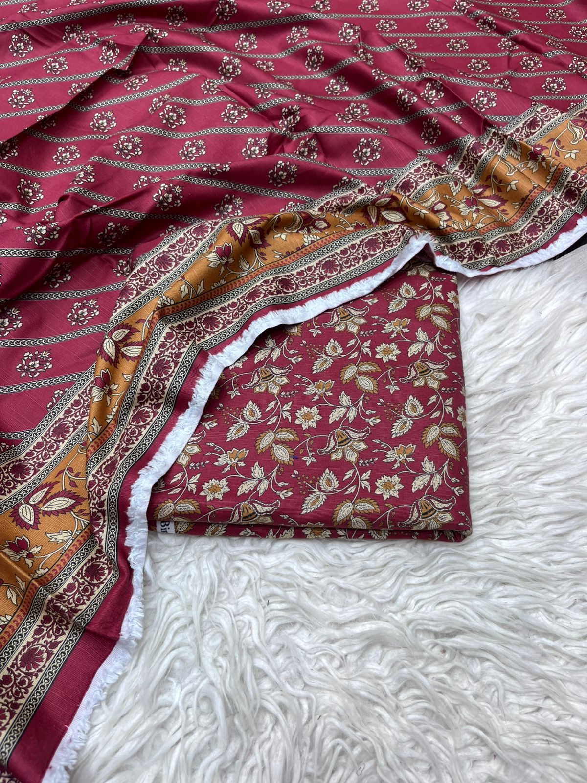3Pc Slub Khaddar Allover Suit - 0076