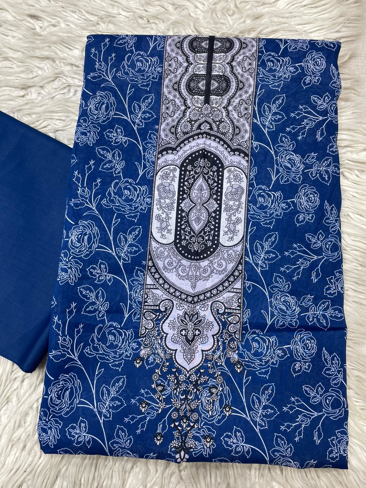 2Pc Bin Noor Fab Lawn Kameez & Dyed Trouser Suit Vol-70