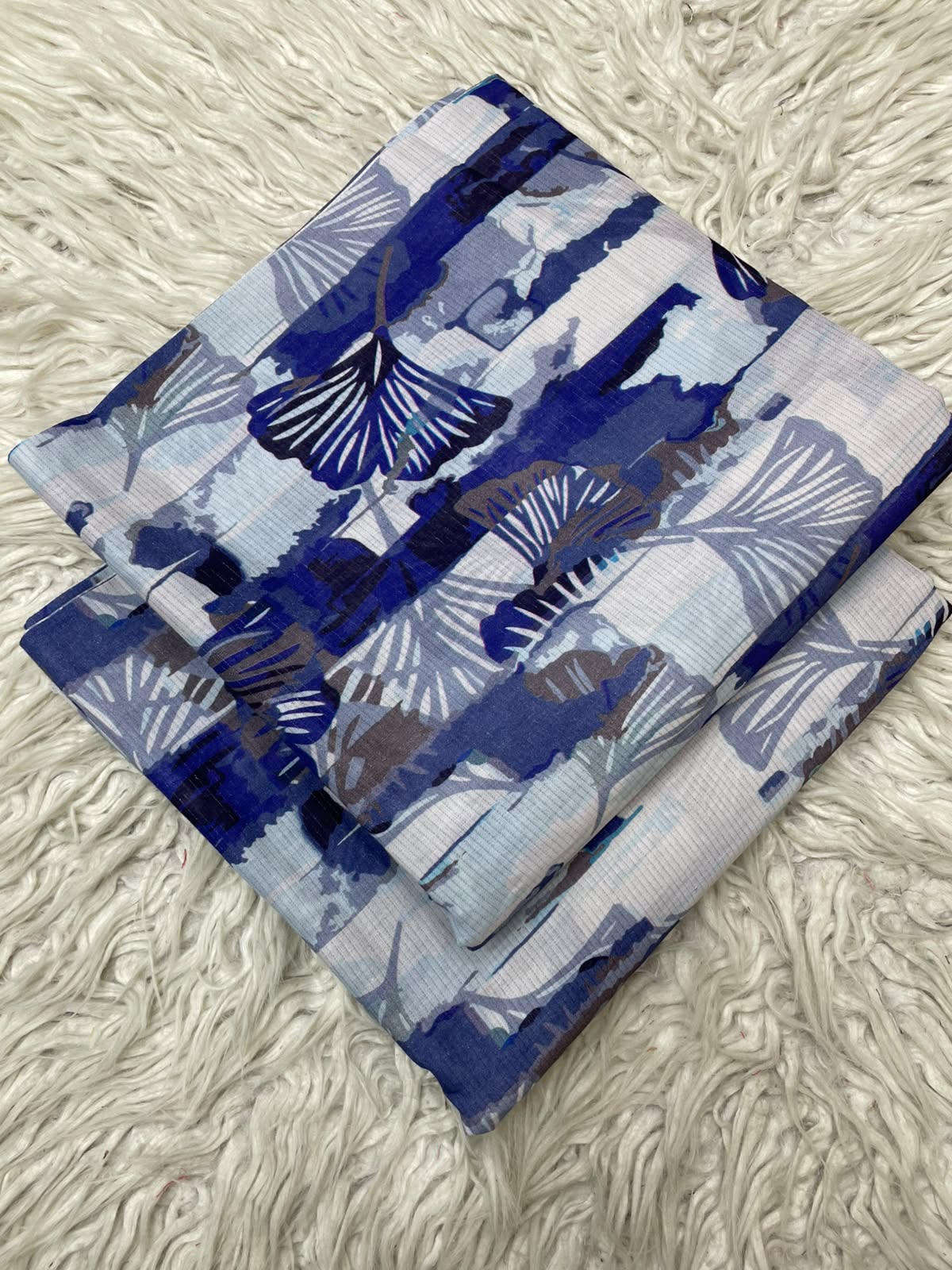 2Pc Silvary Printed Lawn Suit 495
