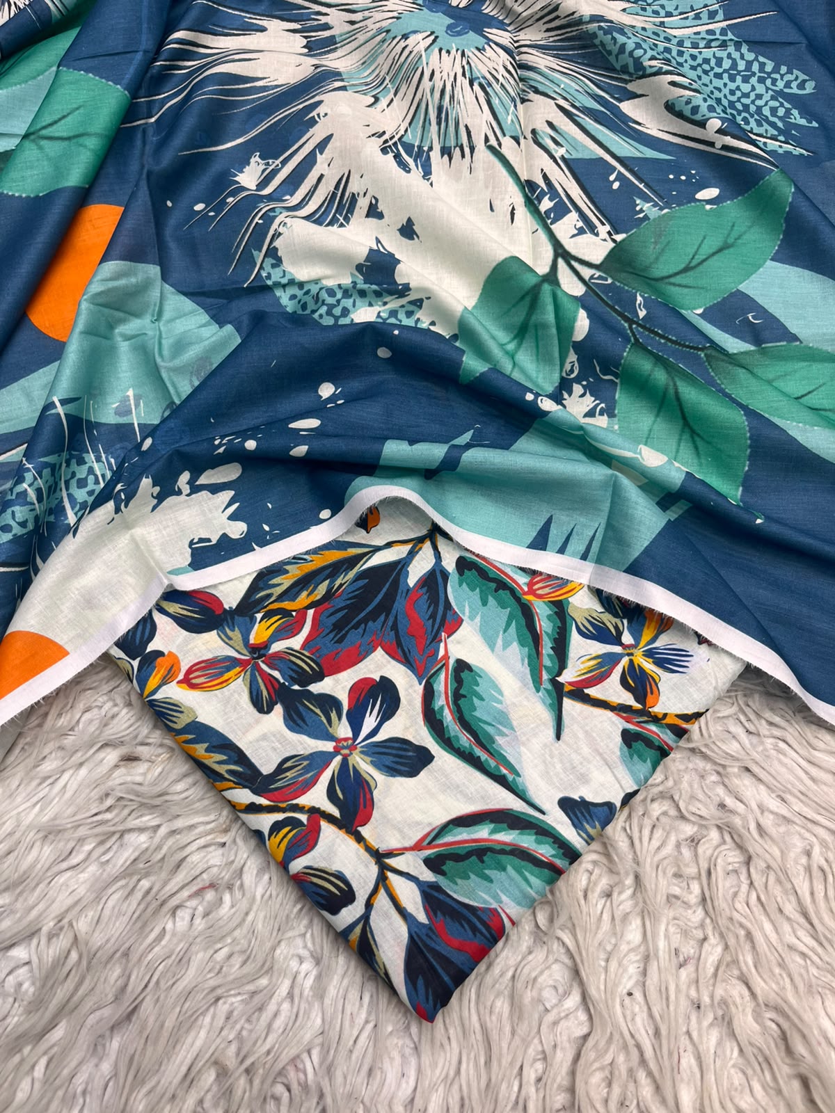 3Pc Same Digital Printed Lawn Suit 15