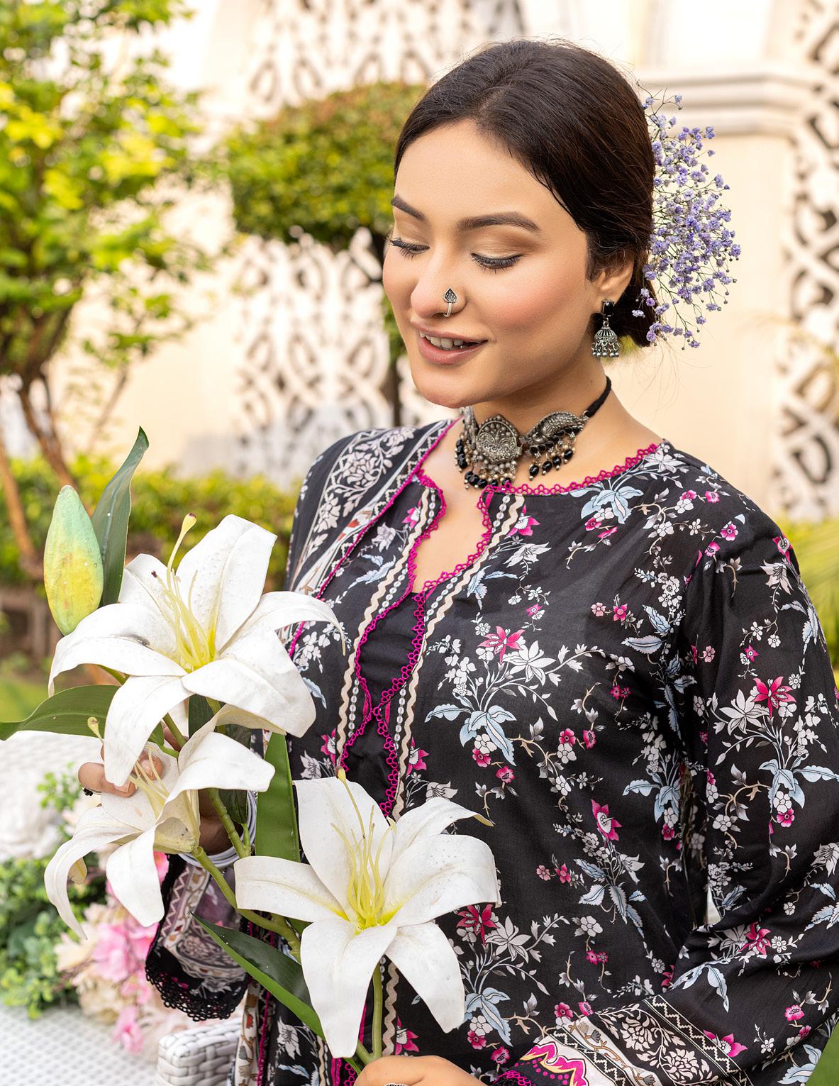 Noura - Printed - Lawn - 3pc - D102