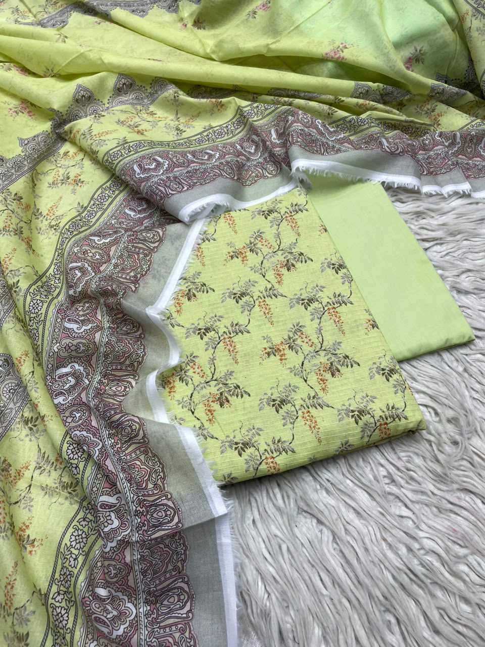 3Pc Stylo Lawn Unstitched Suit 03