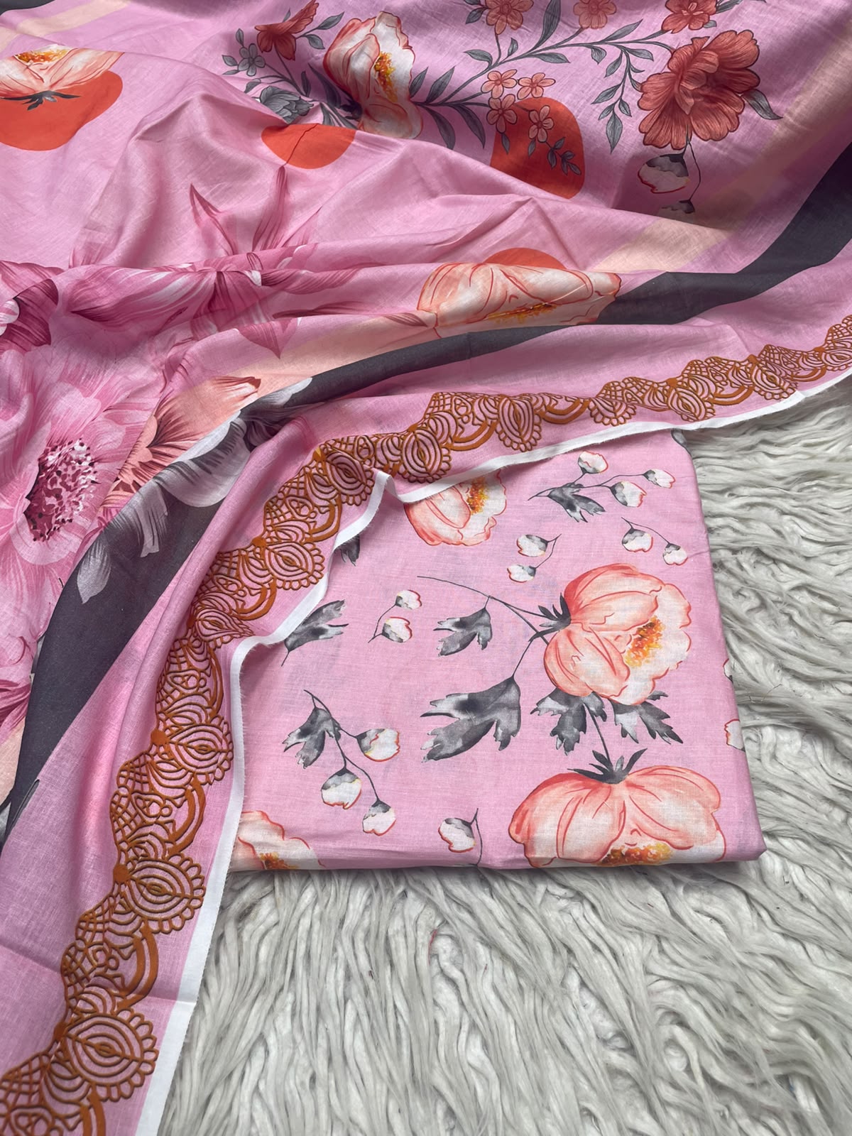 3Pc Same Digital Printed Lawn Suit 15
