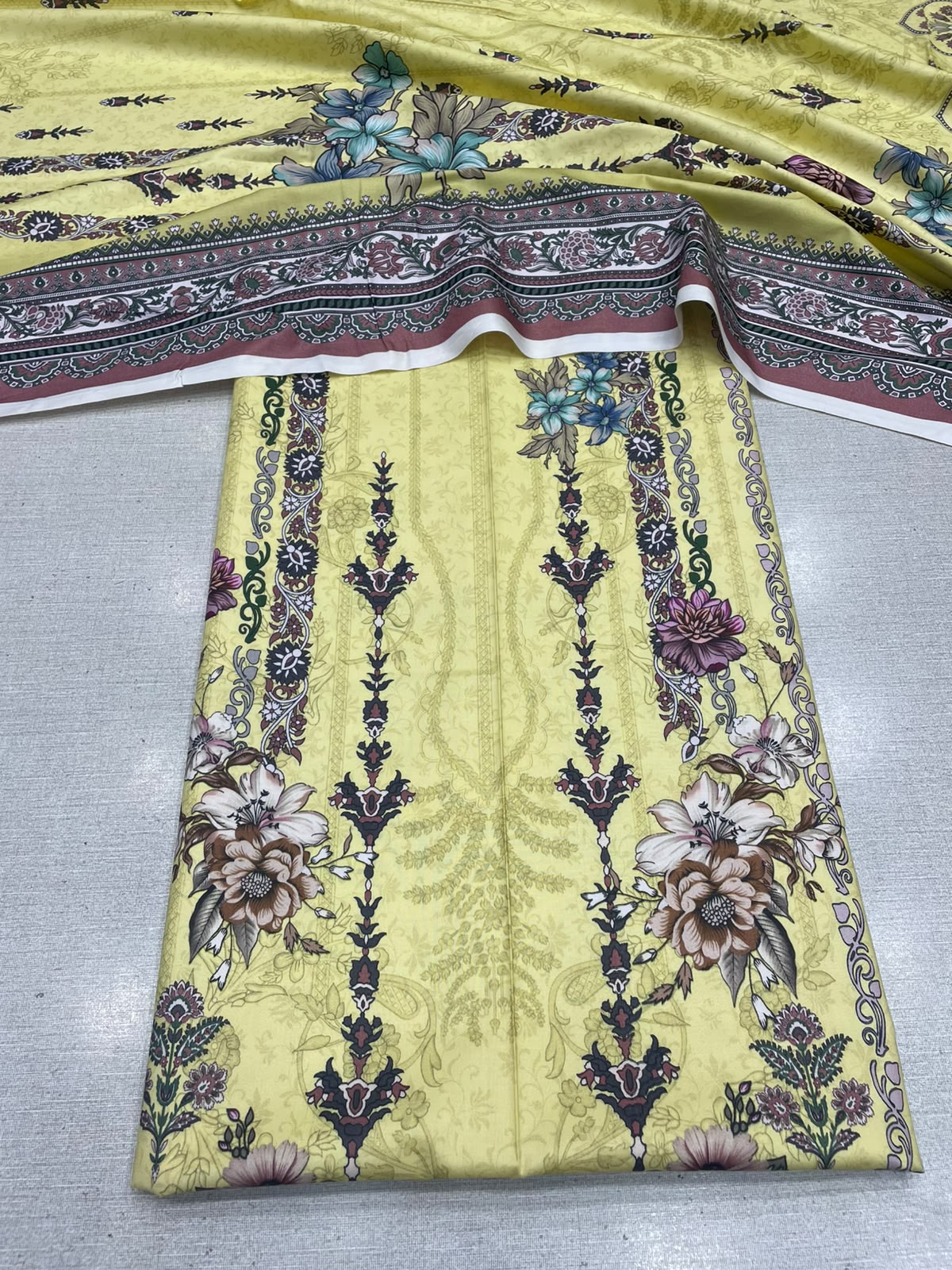 2Pc Staple Kameez & Dupatta Unstitched 63