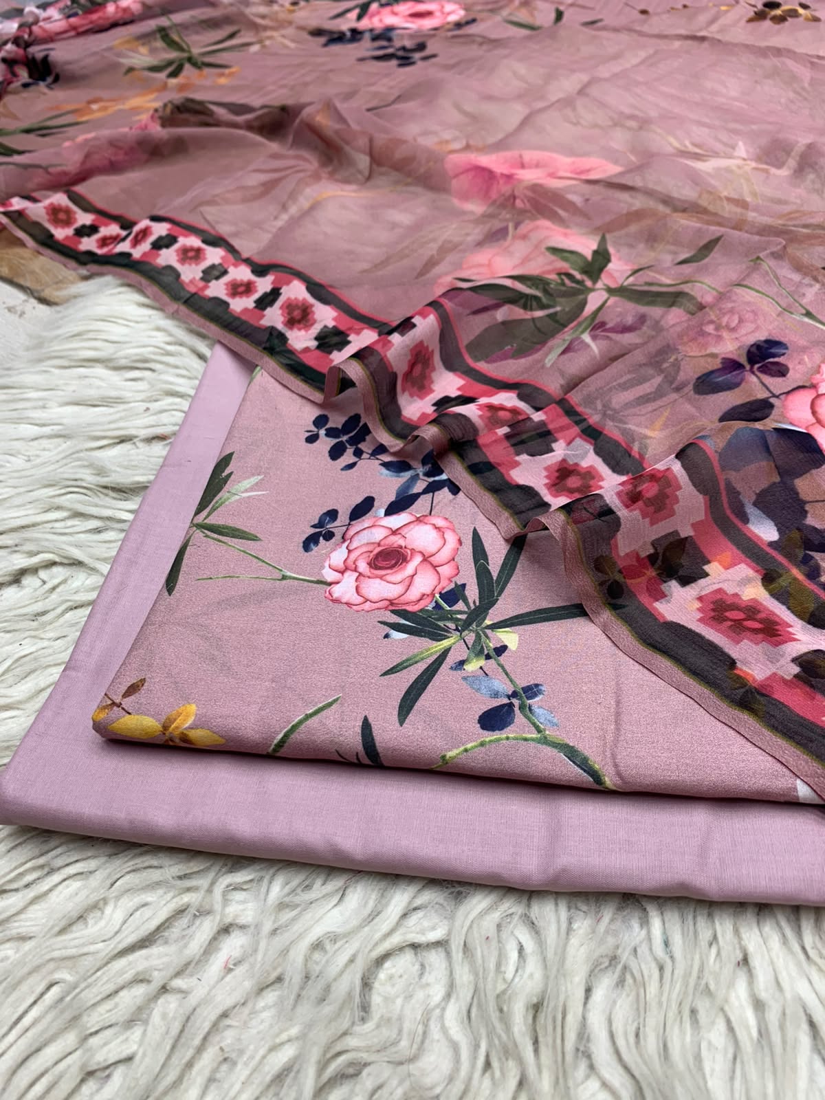 90x88 3Pc Premium Lawn Suit Vol-0020