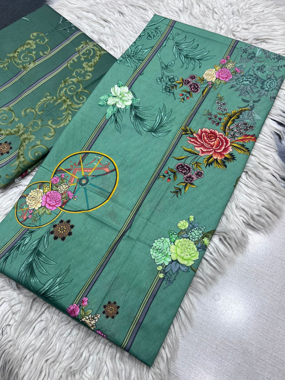 2Pc Lawn Kameez & Trouser Unstitched Suit Vol-0010