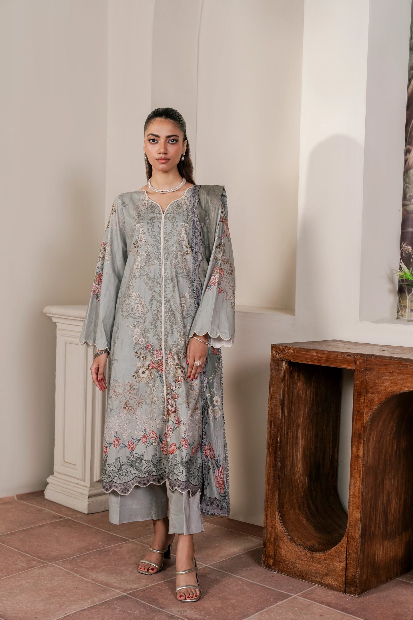 3Pc Firdous Cambric Printed Suit - D755