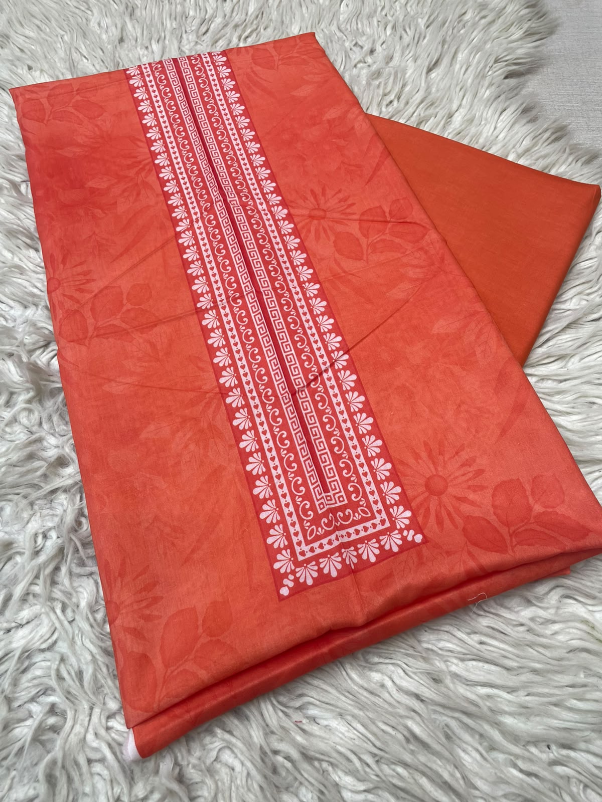 2Pc Printed Lawn Unstitched Suit 1250