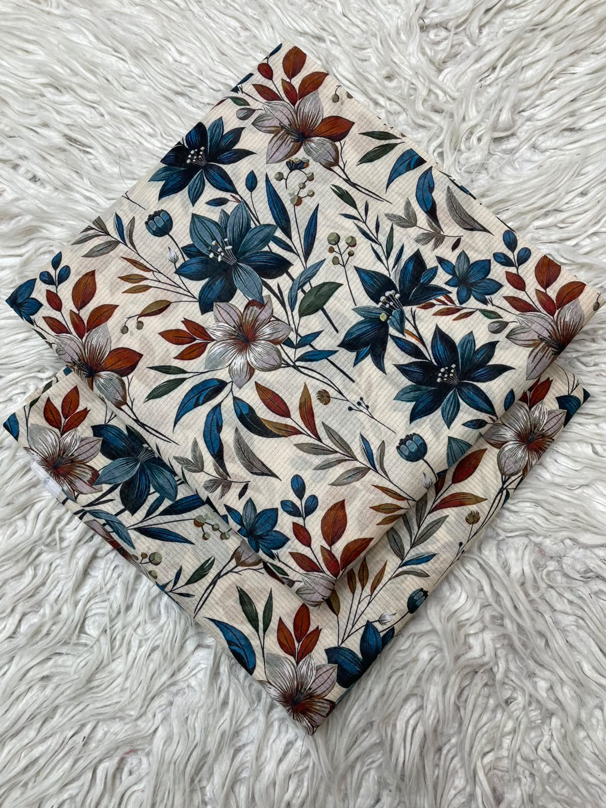 2Pc Silvary Printed Lawn Suit 495