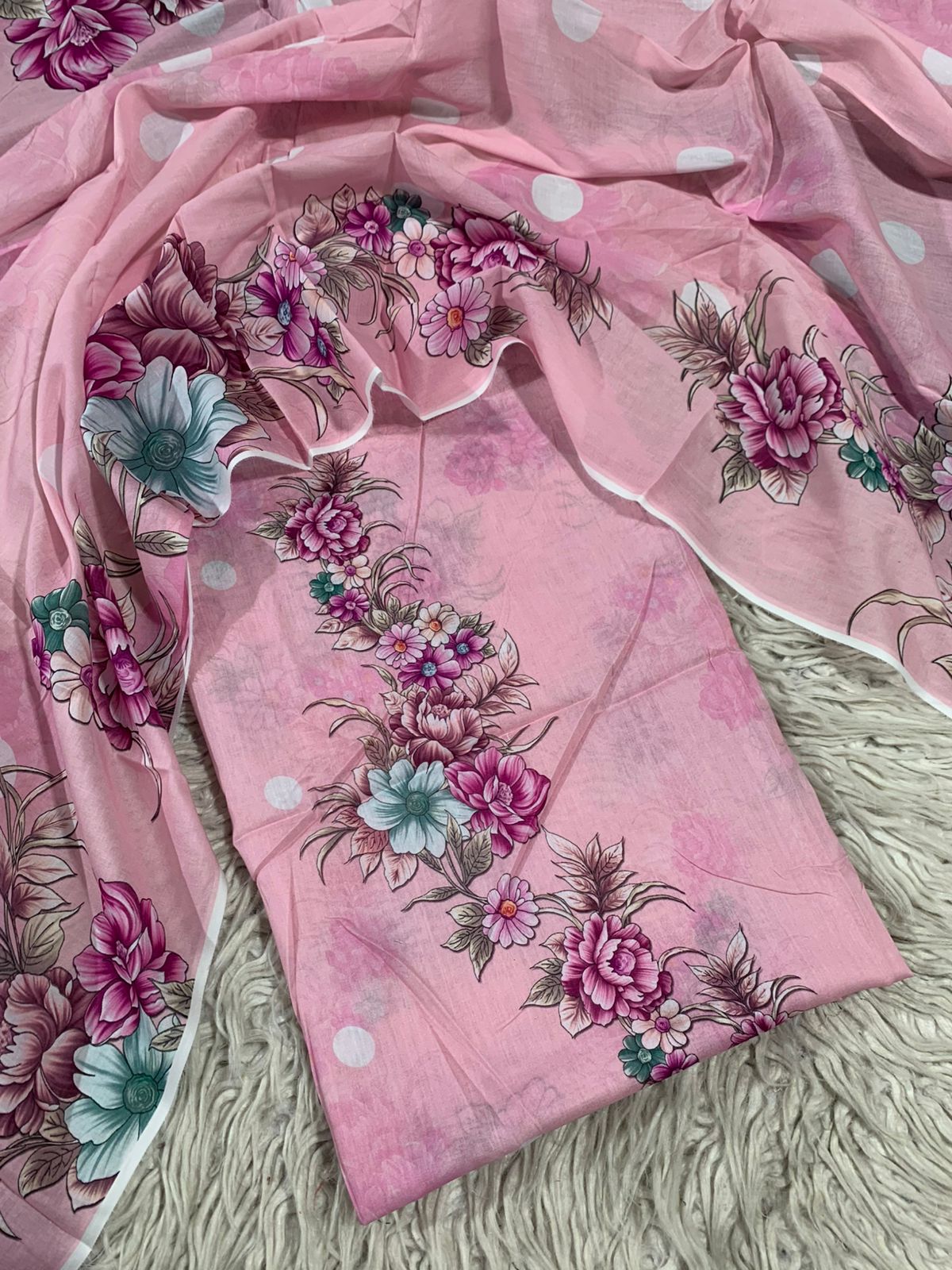 2Pc Lawn Kameez & Dupatta Suit 3231