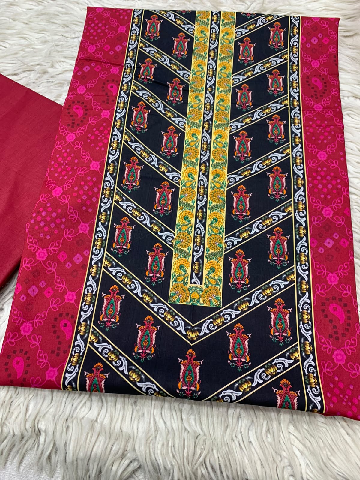 2Pc Bin Noor Fab Print Lawn Suit Vol-66