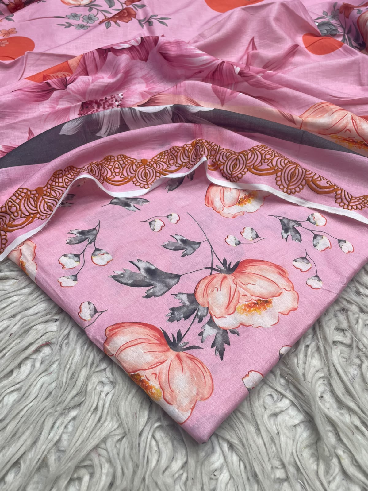 3Pc Same Digital Printed Lawn Suit 15