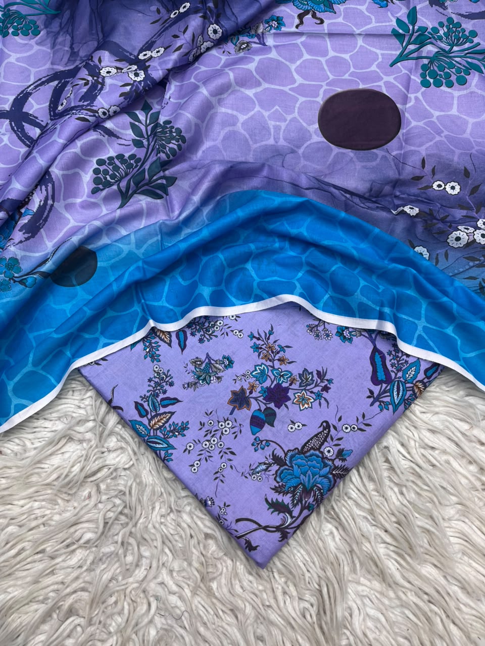 3Pc Same Digital Printed Lawn Suit 15