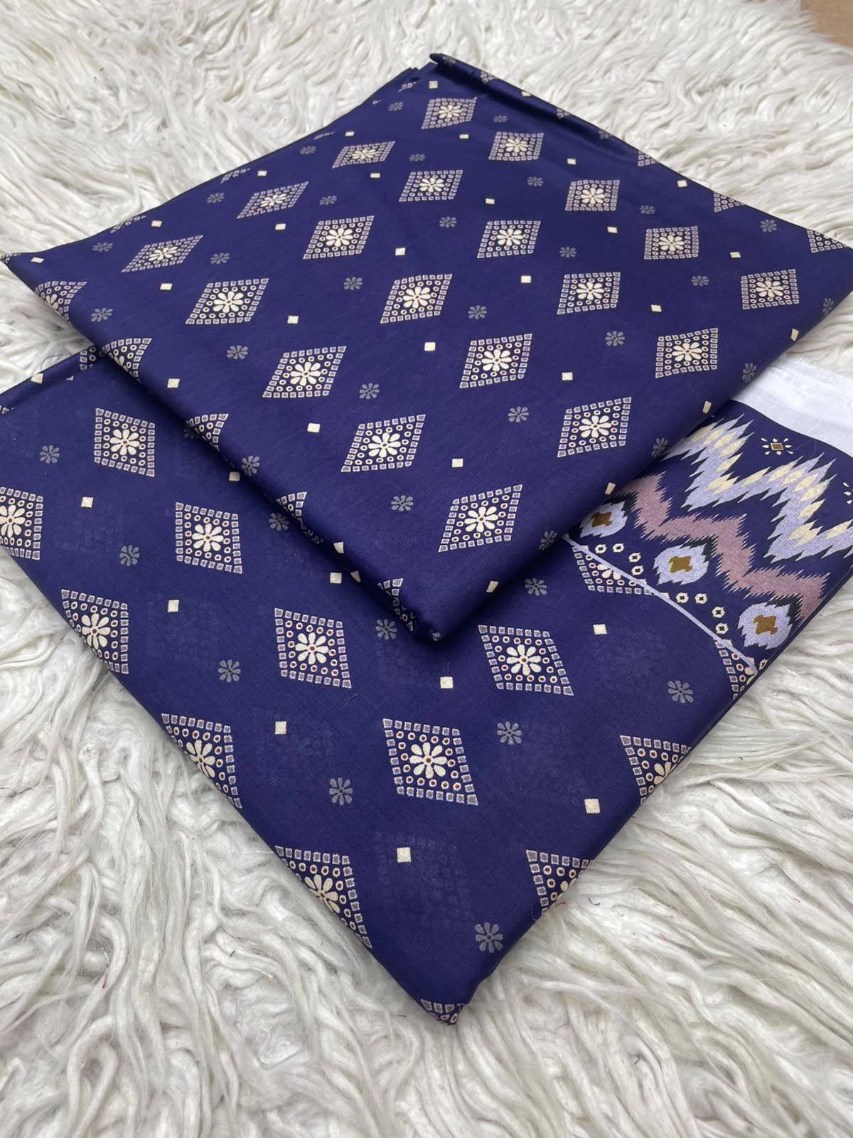 2Pc Supima Lawn Digital Printed Suit 210