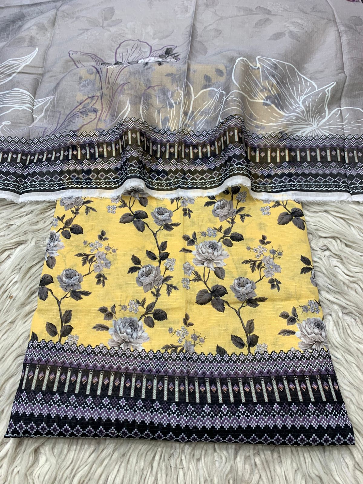 2Pc Sapphire Lawn Bana Dora Kameez & Printed Lawn Duppata Vol-3204