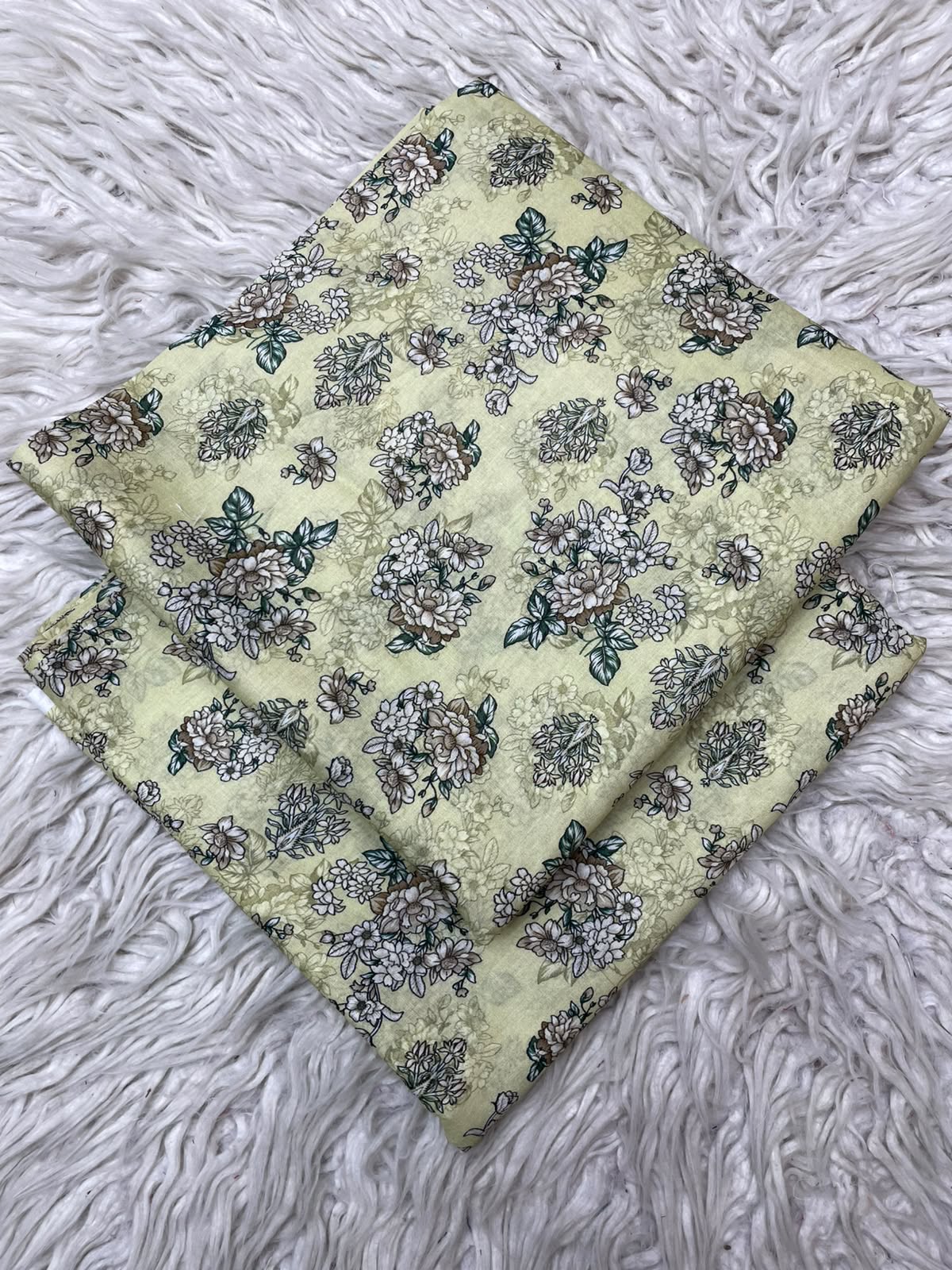 2Pc Same Printed Lawn Suit 495