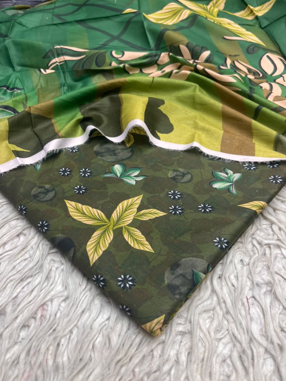 3Pc Same Digital Printed Lawn Suit 15