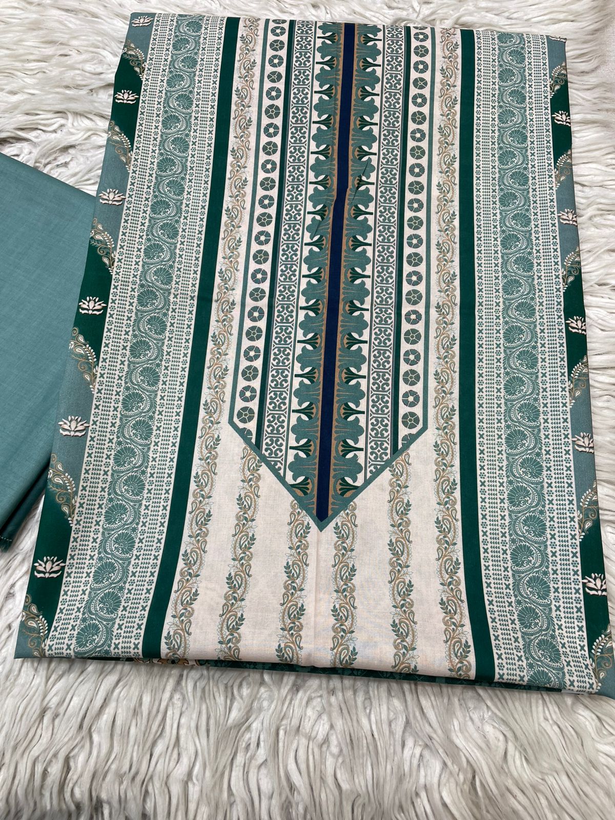 2Pc Bin Noor Fab Lawn Kameez & Dyed Trouser Suit Vol-63